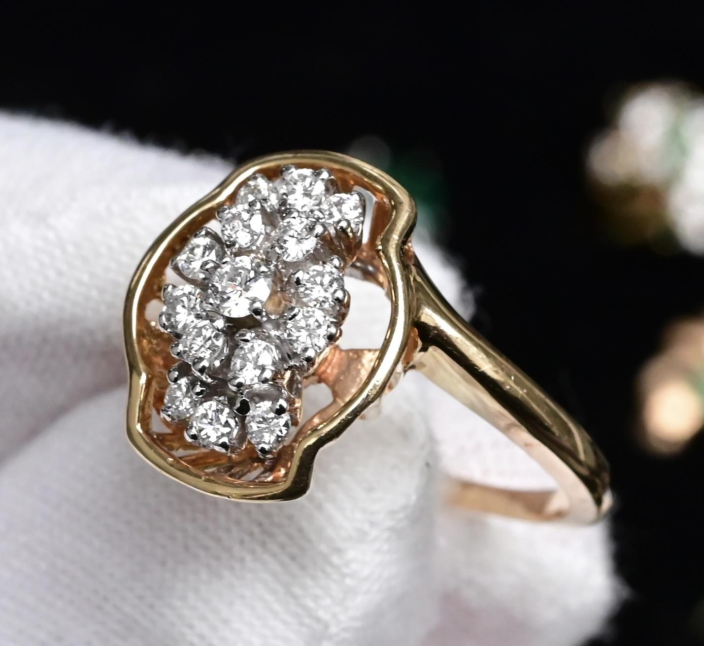 14K Yellow Gold Diamond Ring With VS2 Stones 0.41 Carats IGI Certified Size 6.5