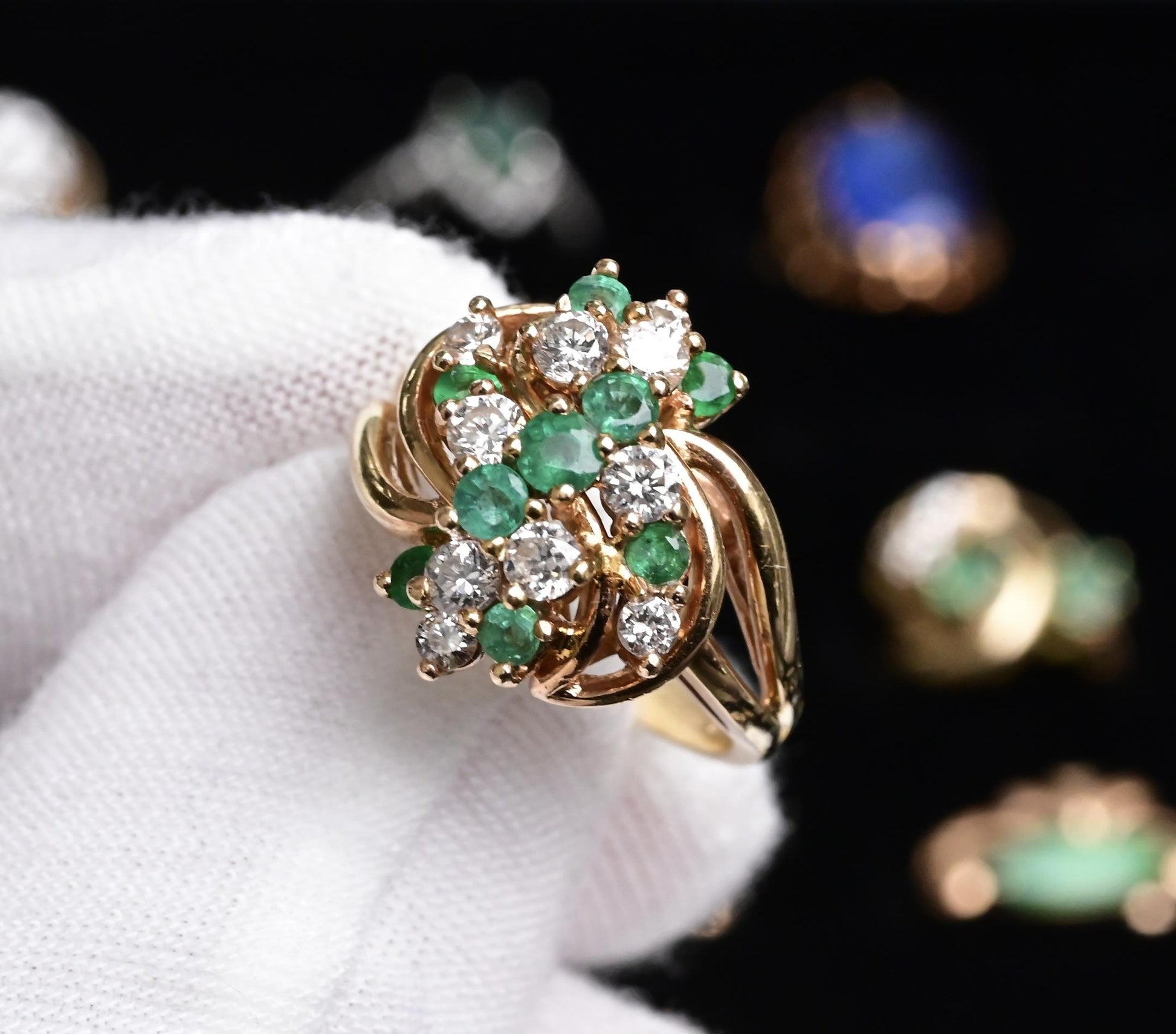 IGI Certified 14K Yellow Gold Emerald & Diamond Cluster Ring Size 4.75