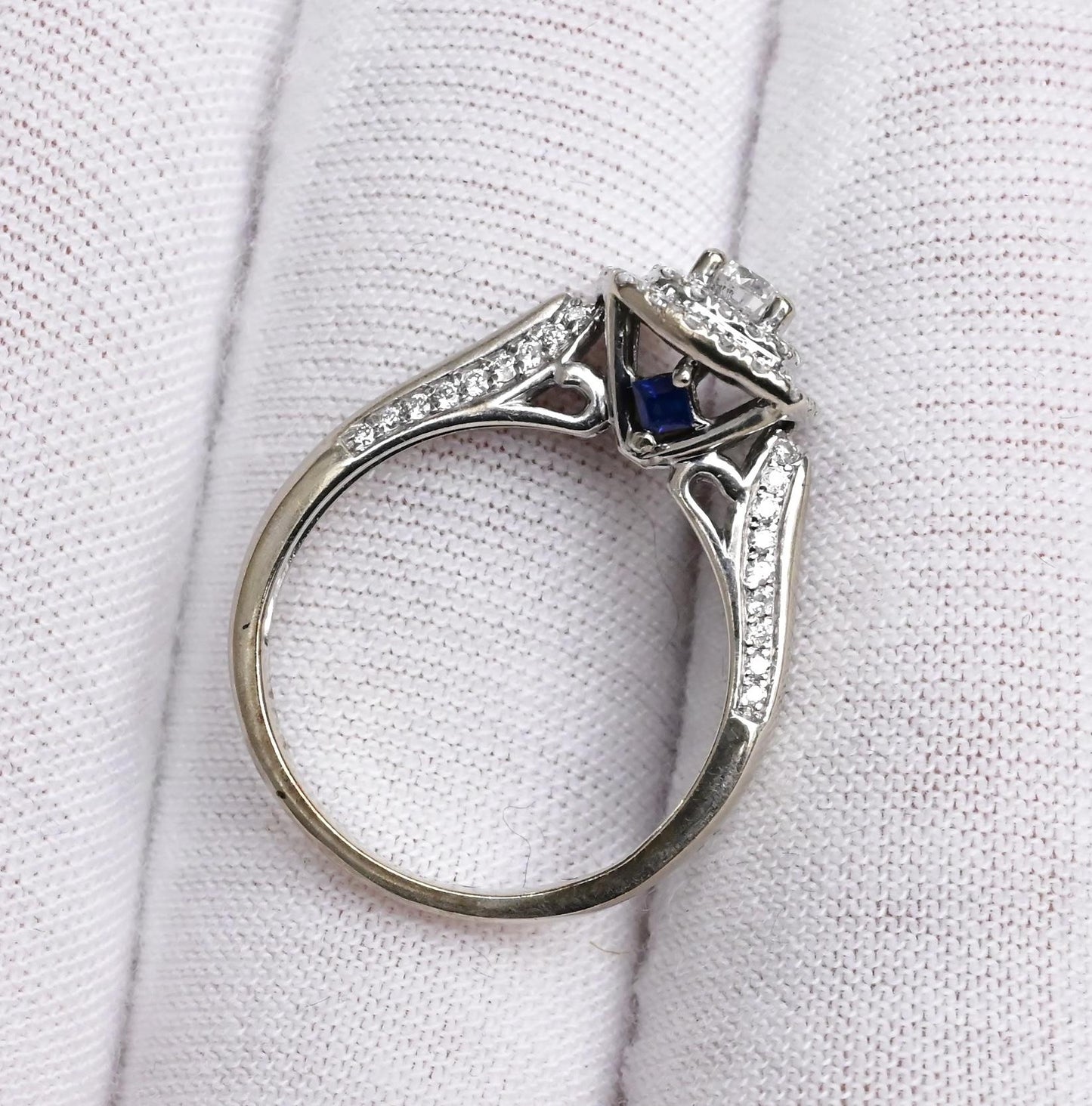 IGI Certified 10K White Gold Ring Natural Diamond & Sapphire Halo Size 6.75