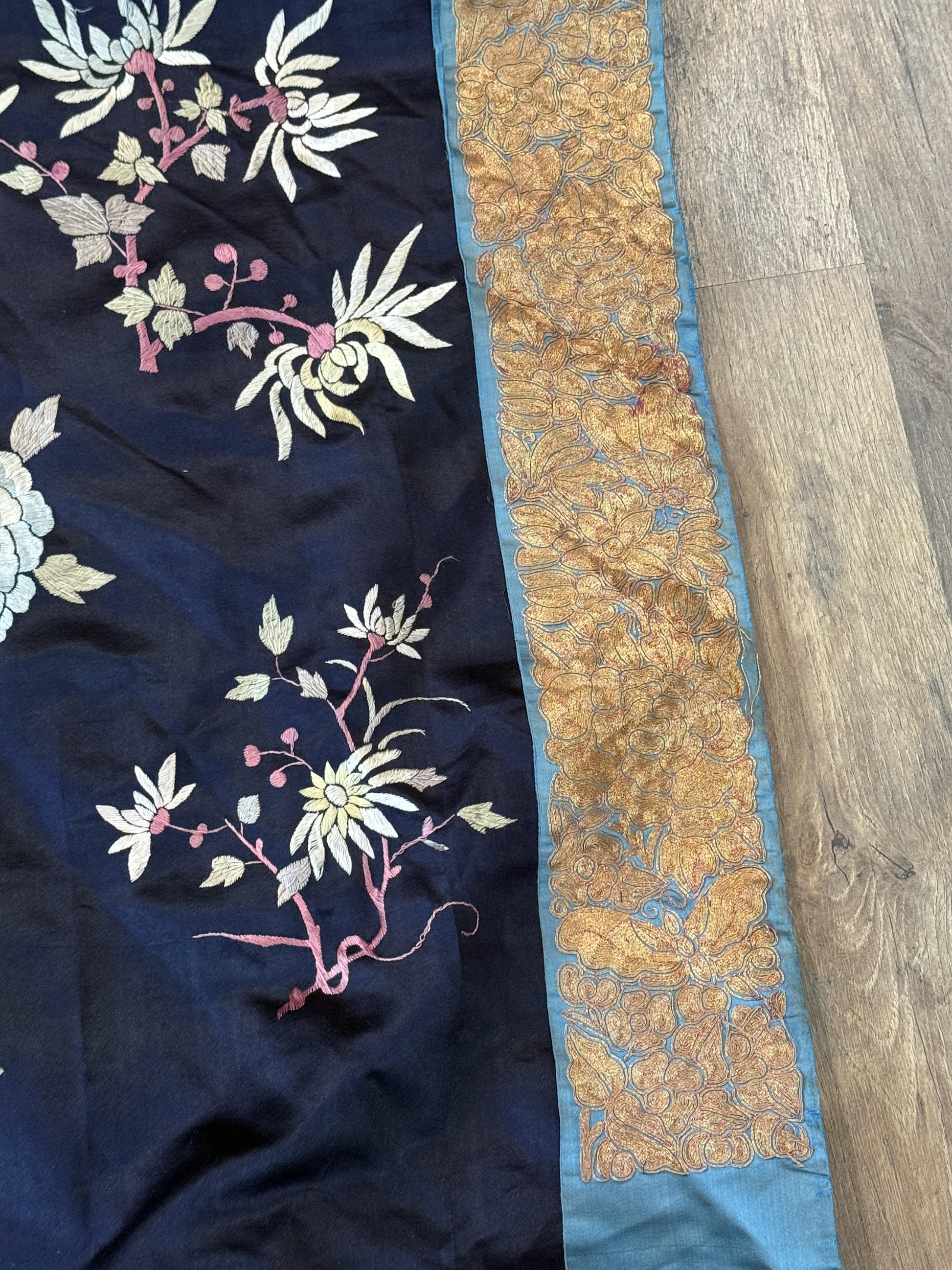Late Qing Dynasty Silk Satin Robe with Couching and Satin Stitch Embroidery