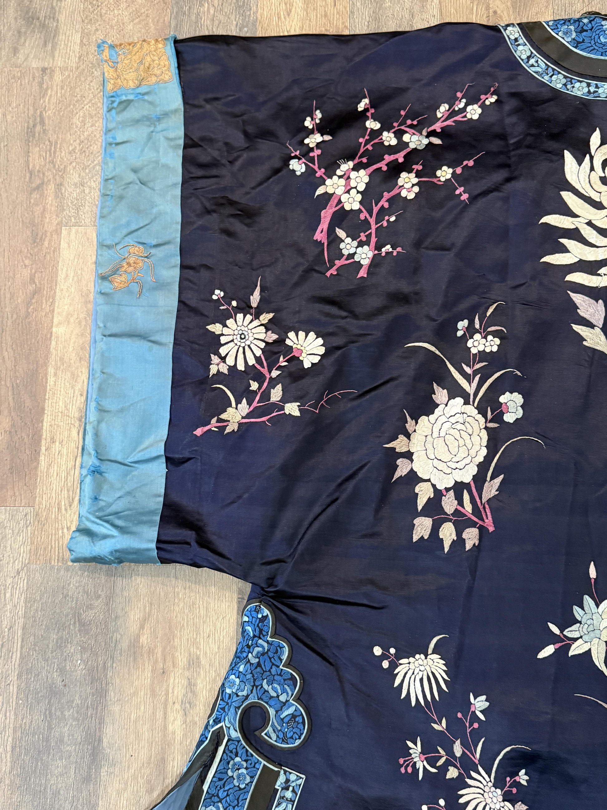 Late Qing Dynasty Silk Satin Robe with Couching and Satin Stitch Embroidery