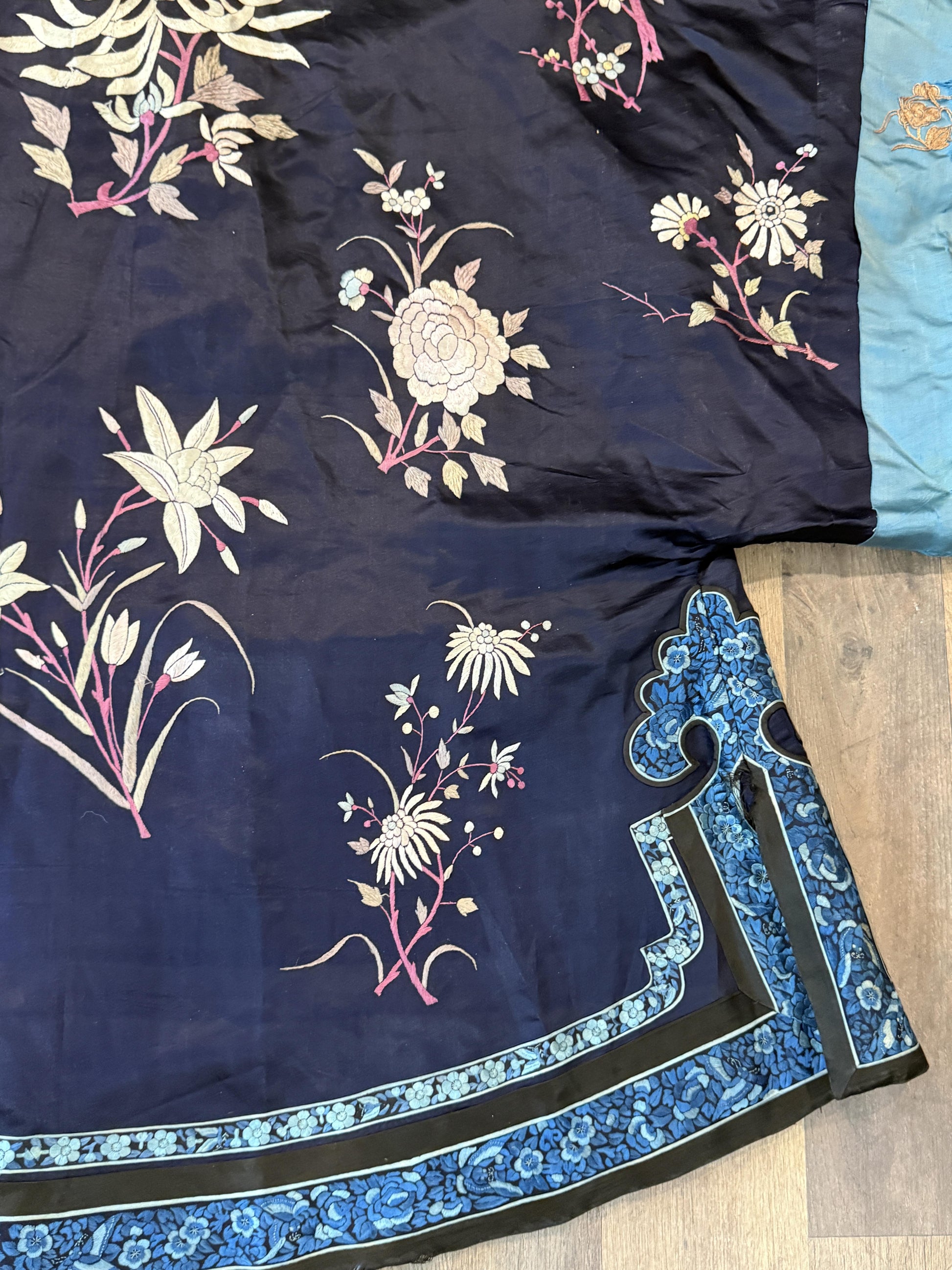 Late Qing Dynasty Silk Satin Robe with Couching and Satin Stitch Embroidery