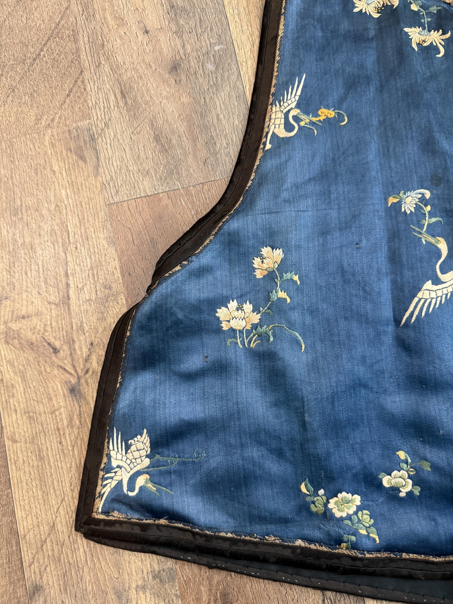 Late Qing Dynasty Silk Satin Vest with Crane and Floral Embroidery