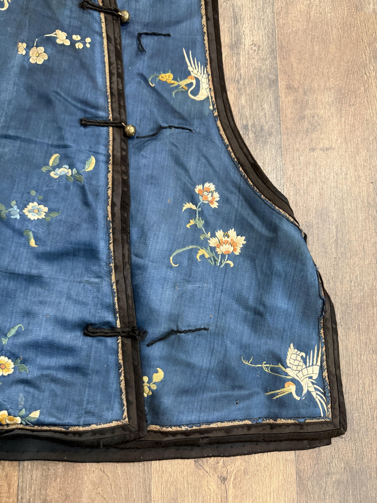 Late Qing Dynasty Silk Satin Vest with Crane and Floral Embroidery