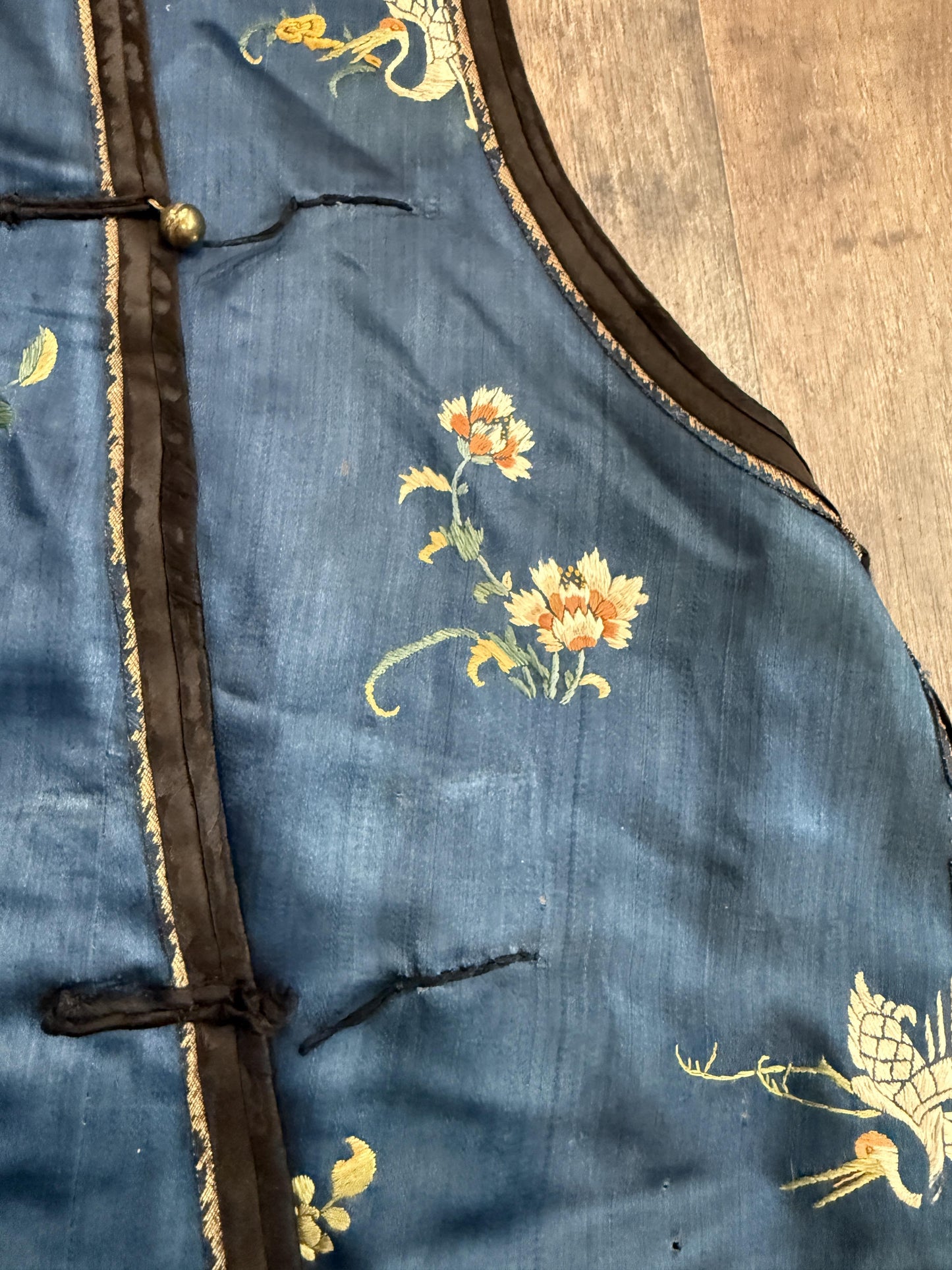 Late Qing Dynasty Silk Satin Vest with Crane and Floral Embroidery