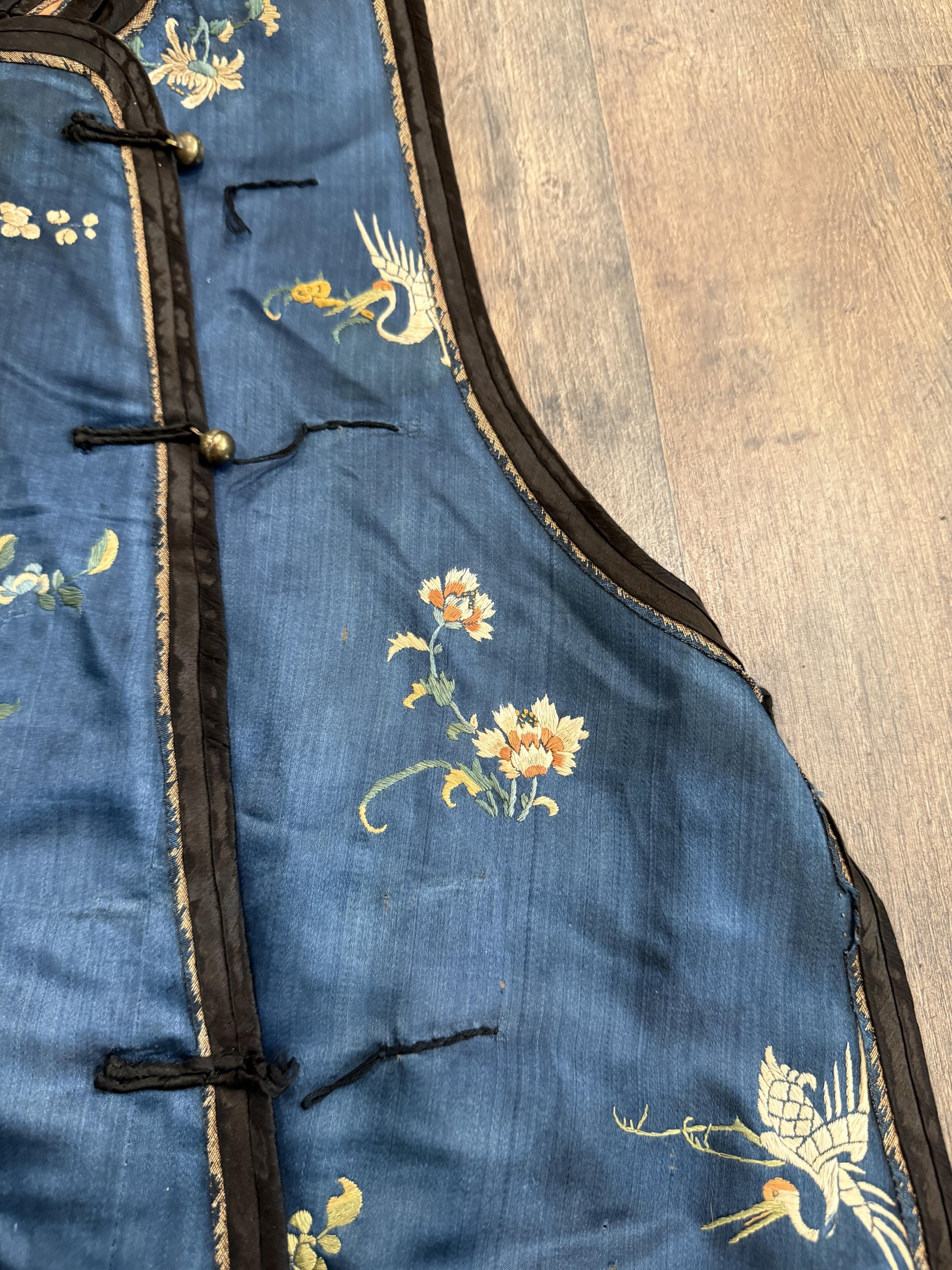 Late Qing Dynasty Silk Satin Vest with Crane and Floral Embroidery