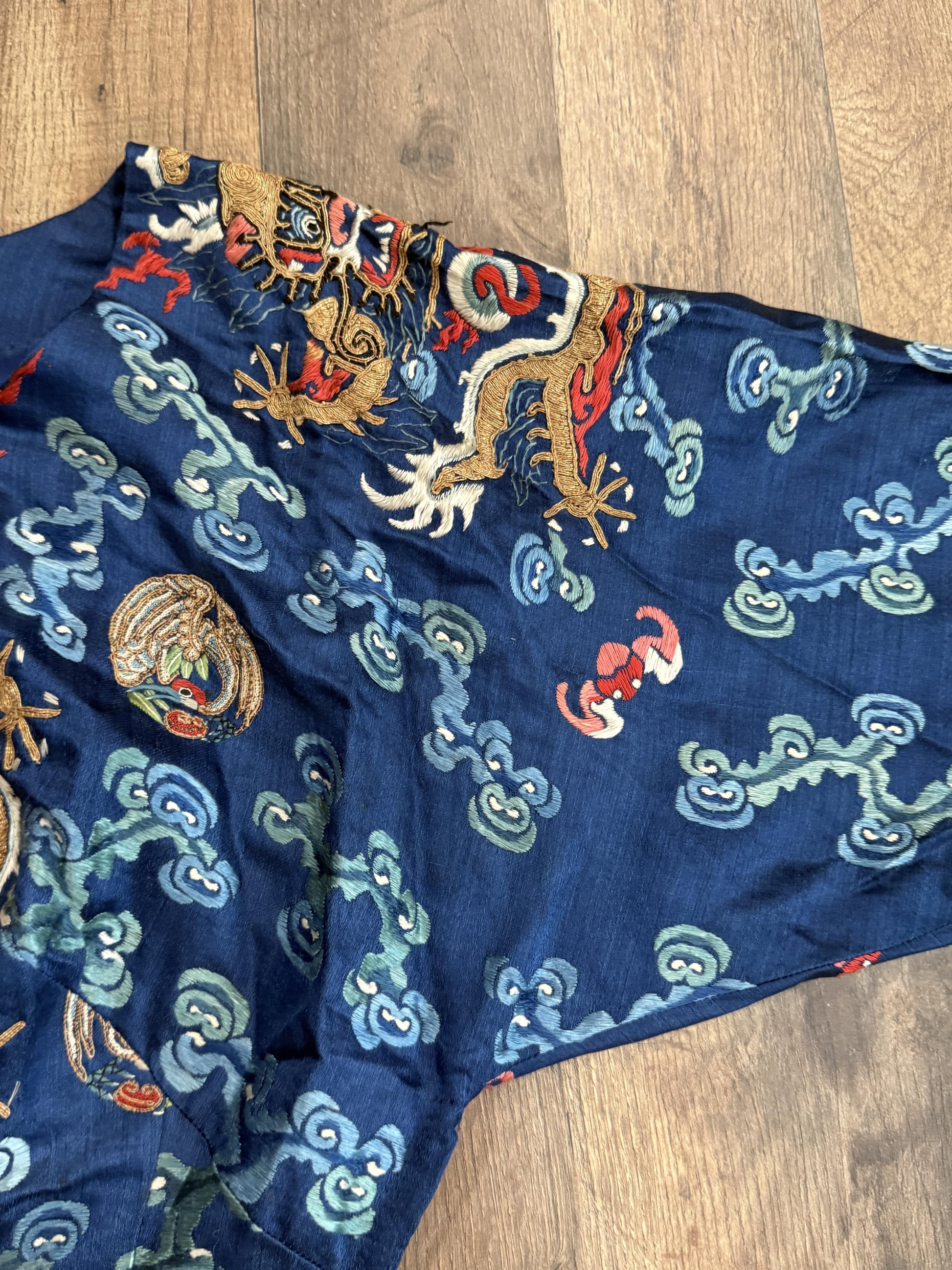 Late Qing Dynasty Embroidered Silk Dragon Robe