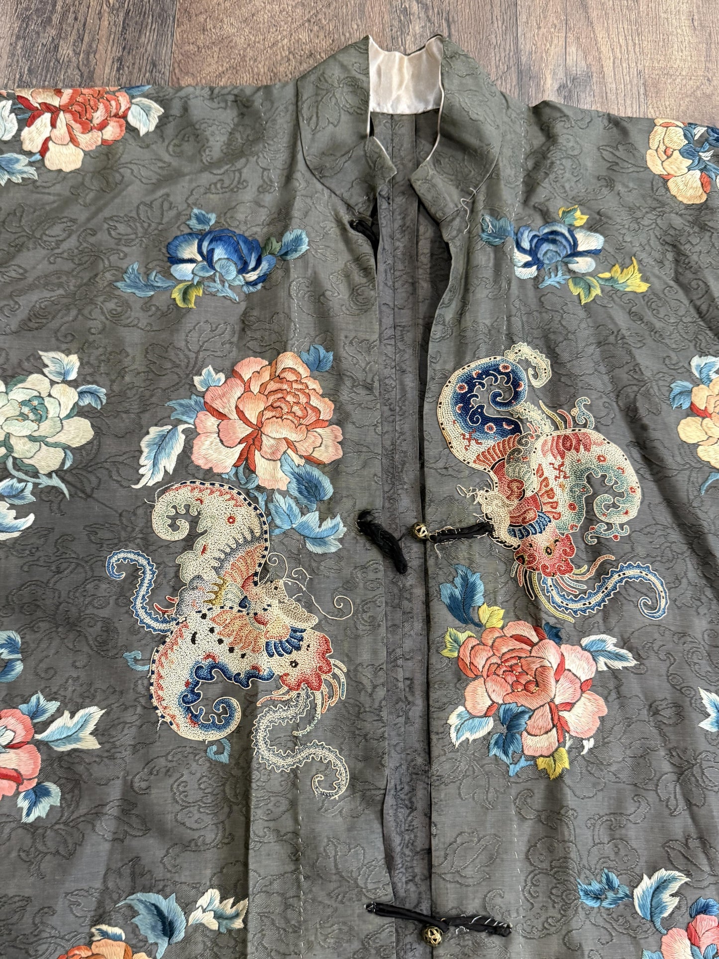 Late Qing Dynasty Silk Satin Robe with "Forbidden Stitch" and Narrative Roundels