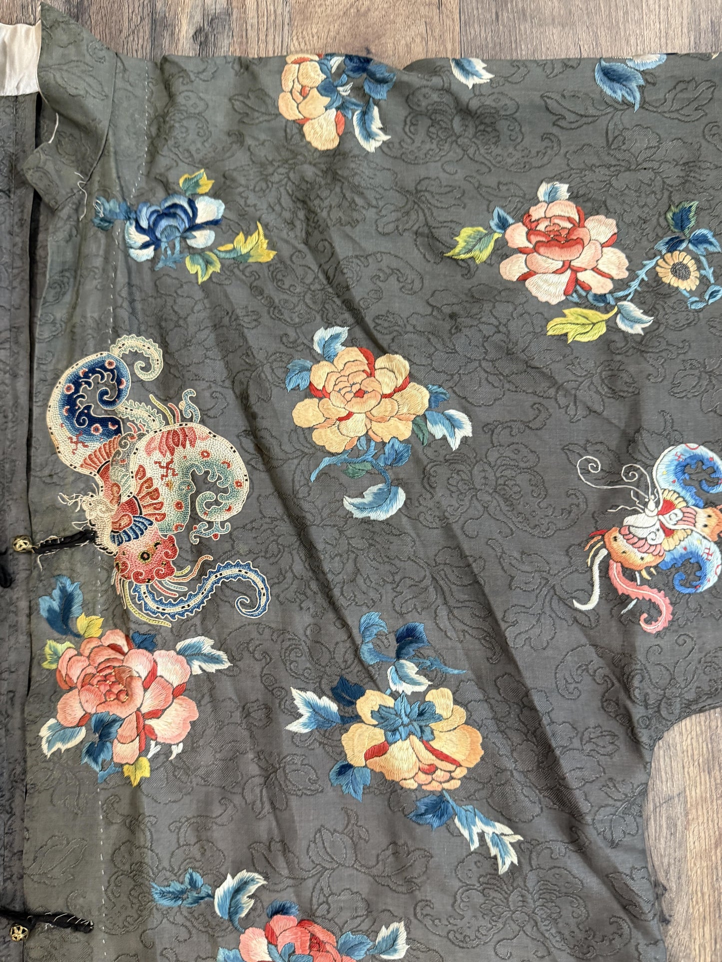 Late Qing Dynasty Silk Satin Robe with "Forbidden Stitch" and Narrative Roundels