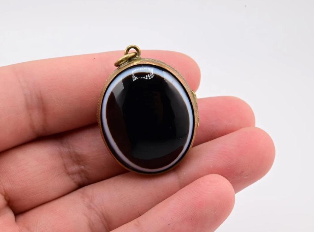 Gorgeous Victorian Period Agate Bullseye Locket