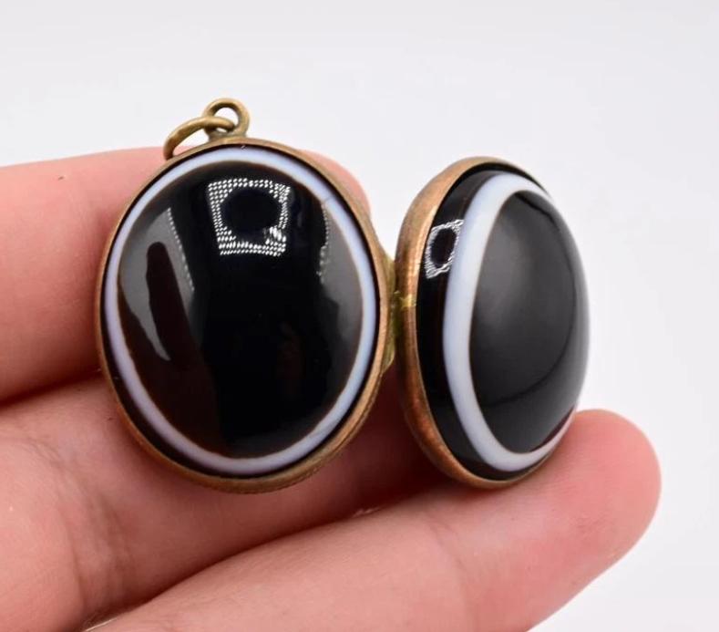 Gorgeous Victorian Period Agate Bullseye Locket