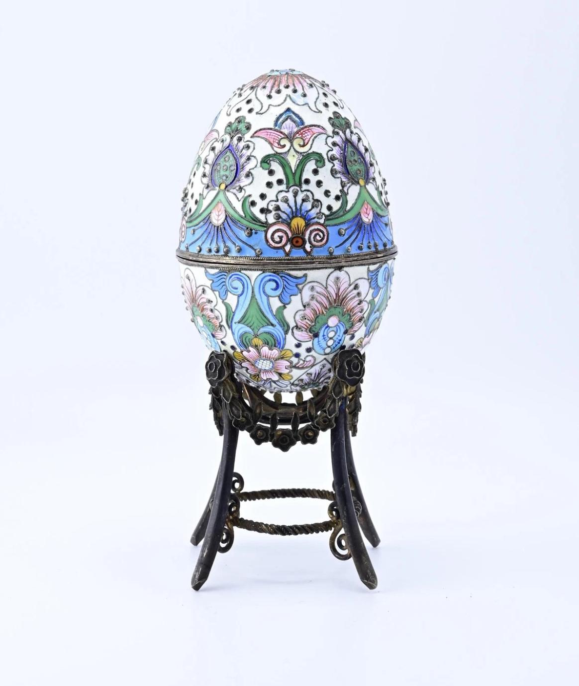 Outstanding Antique Russian Enamel Silver Egg With Floral Details