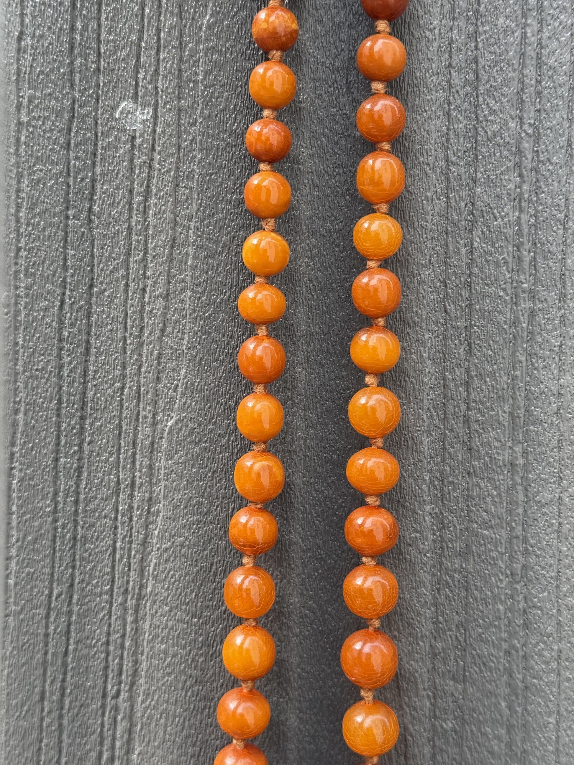 Fabulous Antique Amber Beaded Necklace Round Beads 38.65 Grams