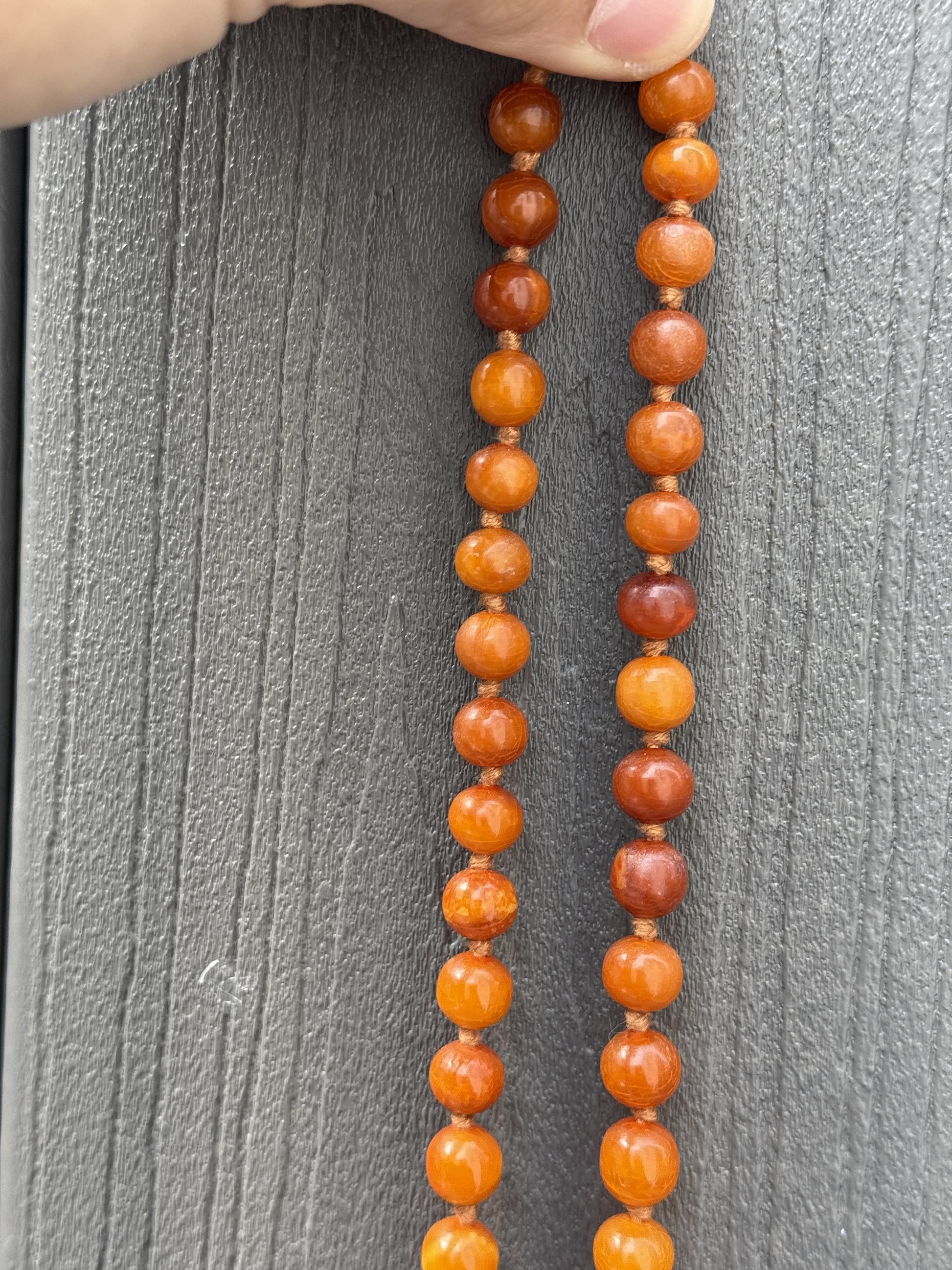 Fabulous Antique Amber Beaded Necklace Round Beads 38.65 Grams