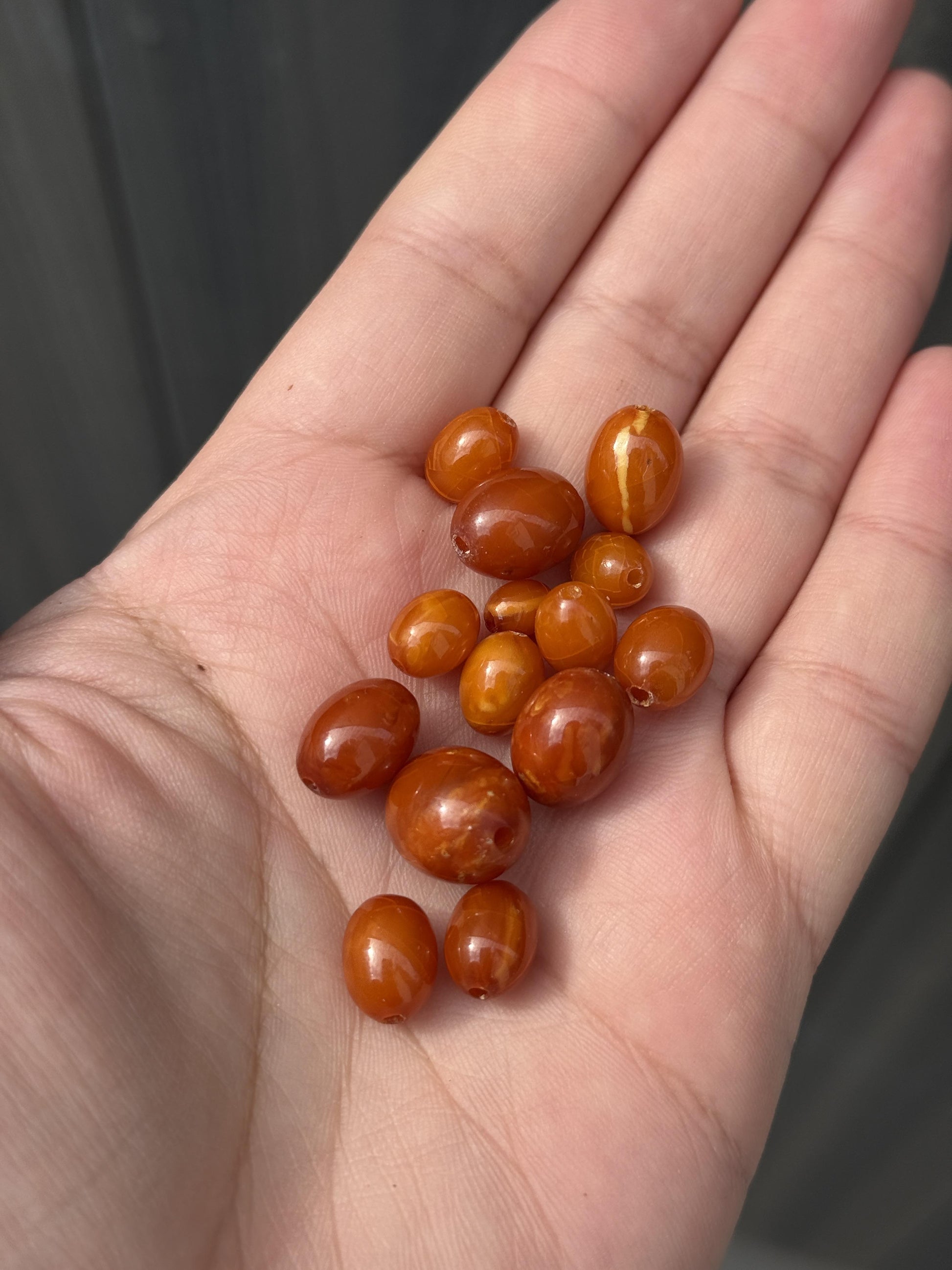 Beautiful Antique Amber Beads Lot 7.38 Grams