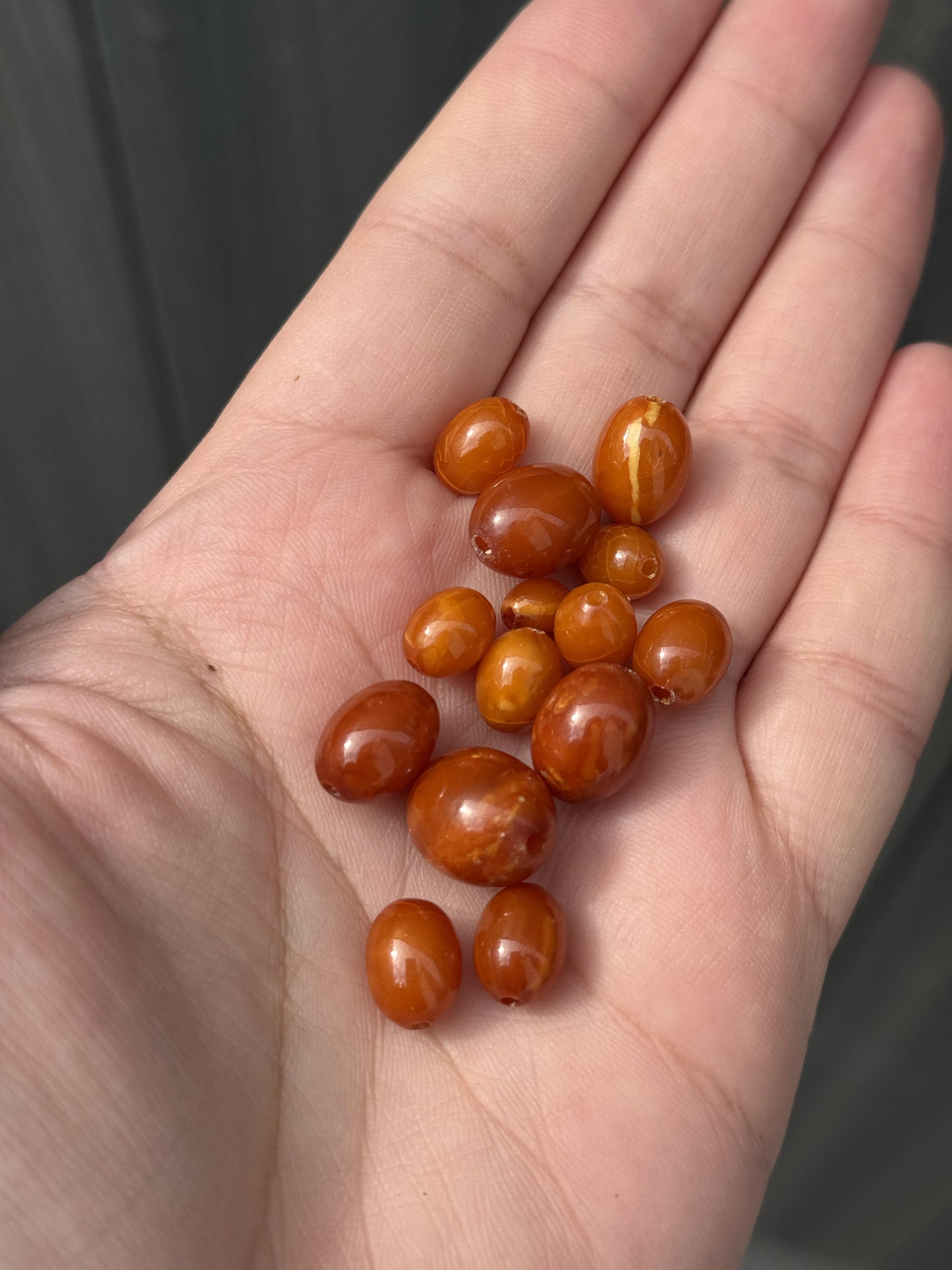 Beautiful Antique Amber Beads Lot 7.38 Grams