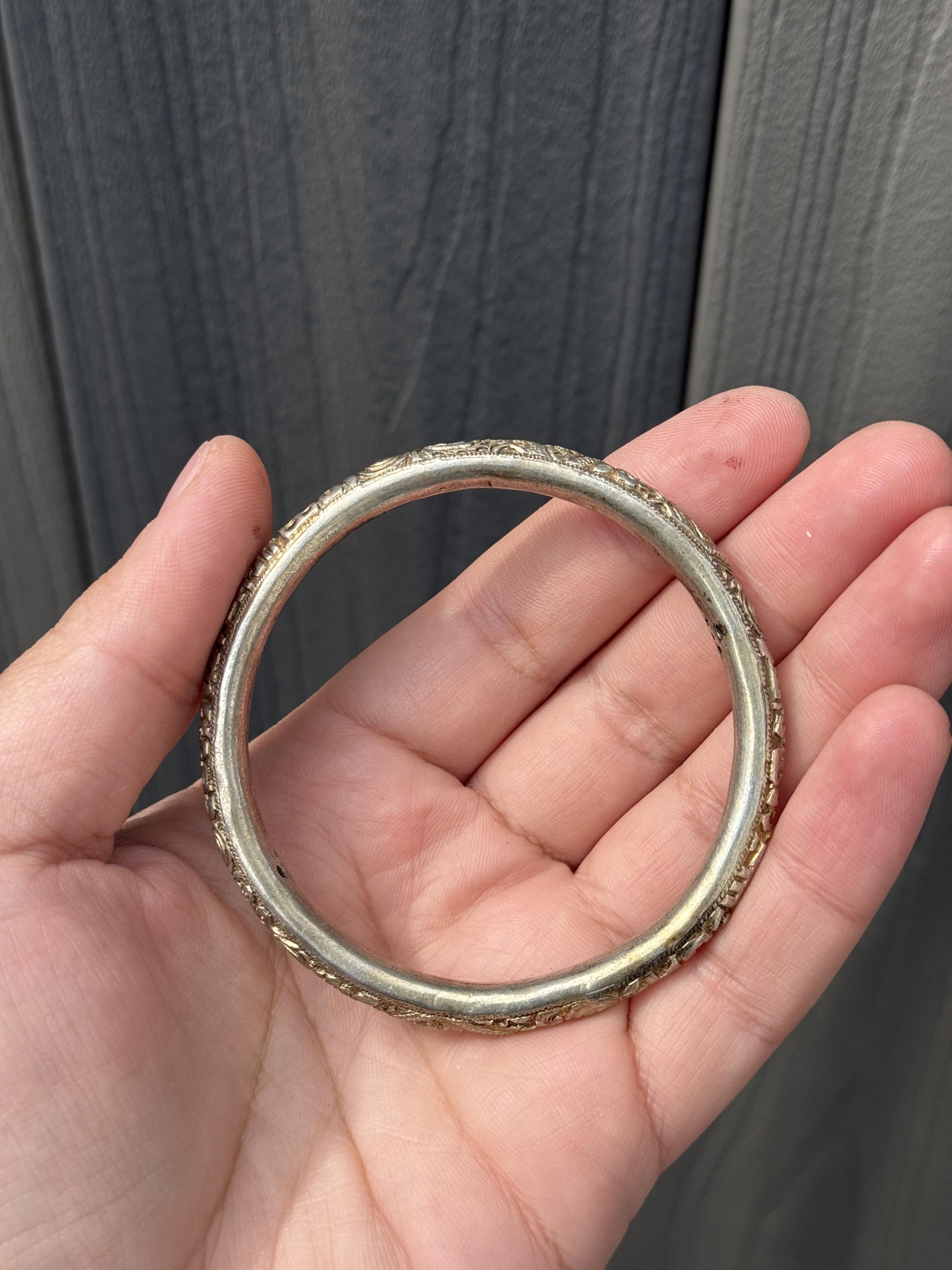 Antique Chinese Silver Dragon Bangle – 15.72g, 2.77” Diameter