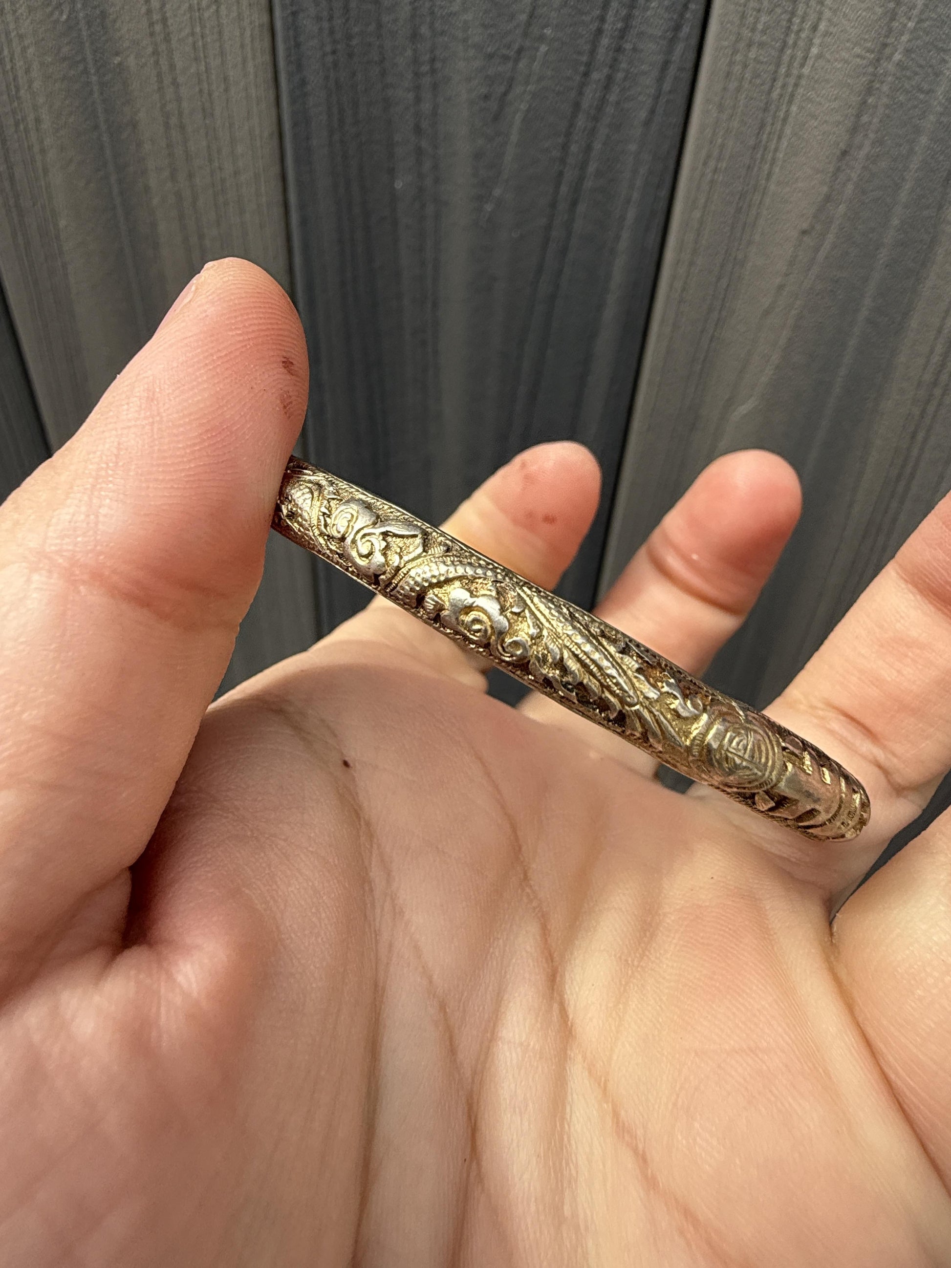 Antique Chinese Silver Dragon Bangle – 15.72g, 2.77” Diameter