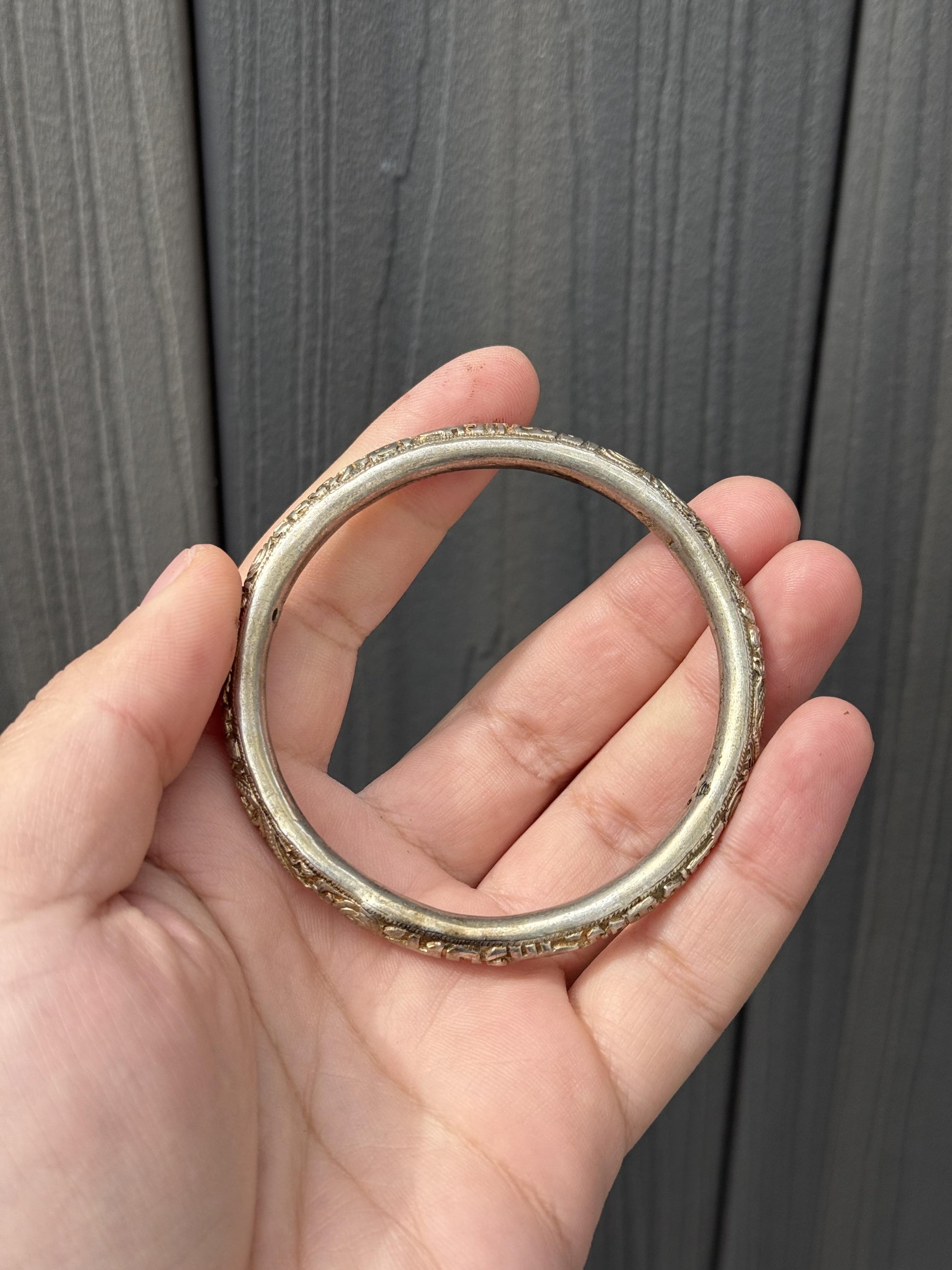 Antique Chinese Silver Dragon Bangle – 15.72g, 2.77” Diameter