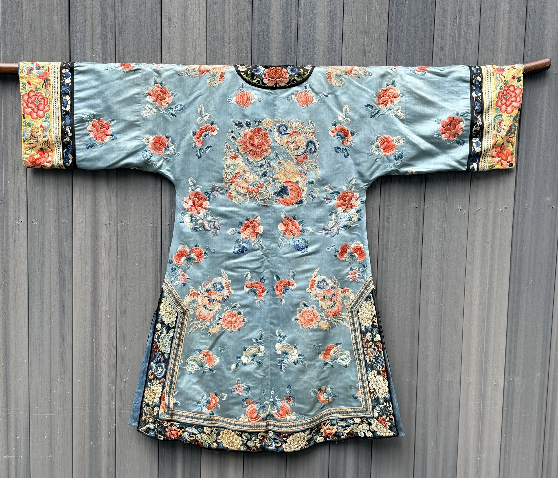 Qing Dynasty Blue Silk Embroidered Robe Peking Knot Details