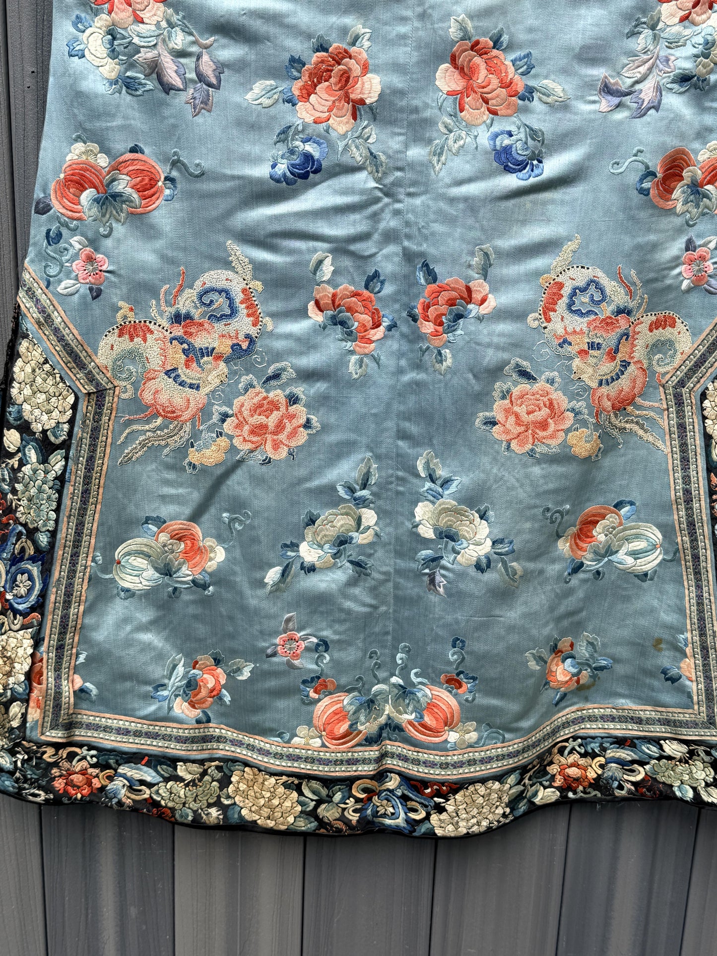 Qing Dynasty Blue Silk Embroidered Robe Peking Knot Details
