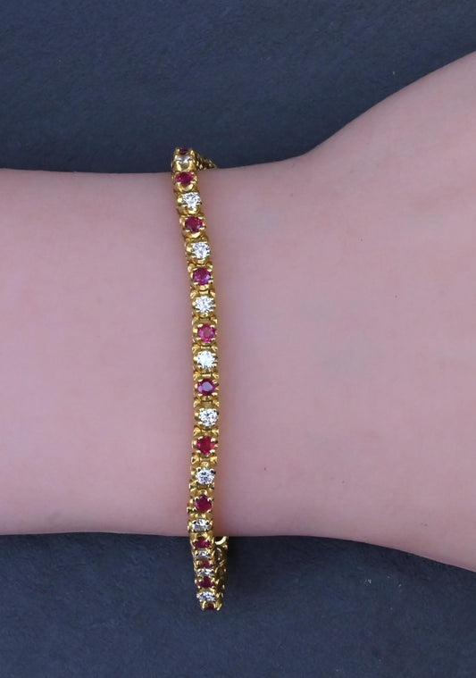 3.05 TCW Ruby & Diamond Tennis Bracelet in 18K Yellow Gold – 7" – IGI Certified