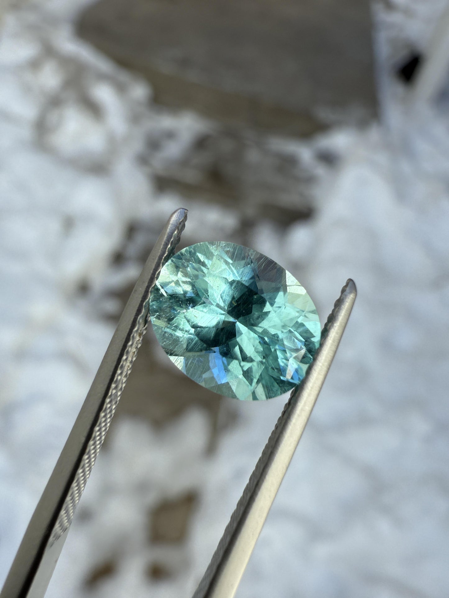GIA Certified Paraíba-Type Tourmaline 2.65 Carat Green-Blue Oval Mozambique