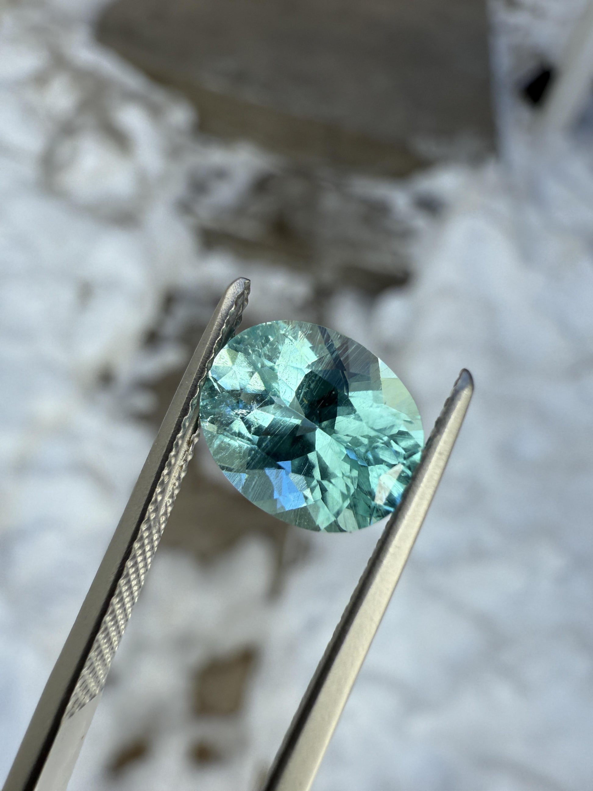 GIA Certified Paraíba-Type Tourmaline 2.65 Carat Green-Blue Oval Mozambique