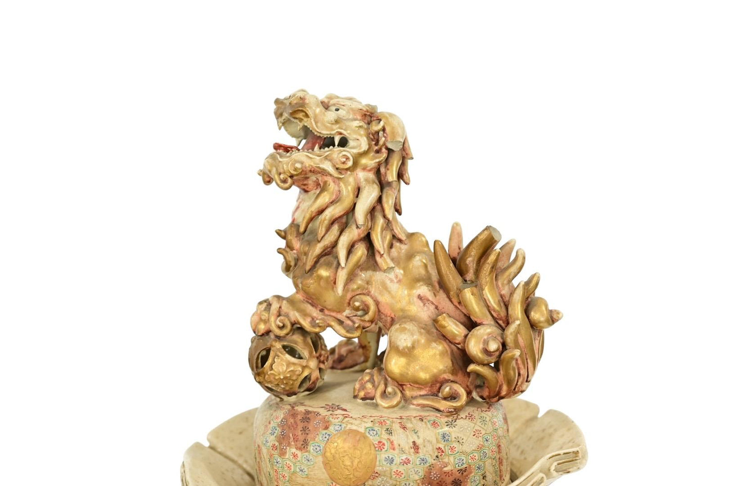 Massive Japanese Meiji Satsuma Temple Jar with ShiShi Lion Finial – Hand-Painted