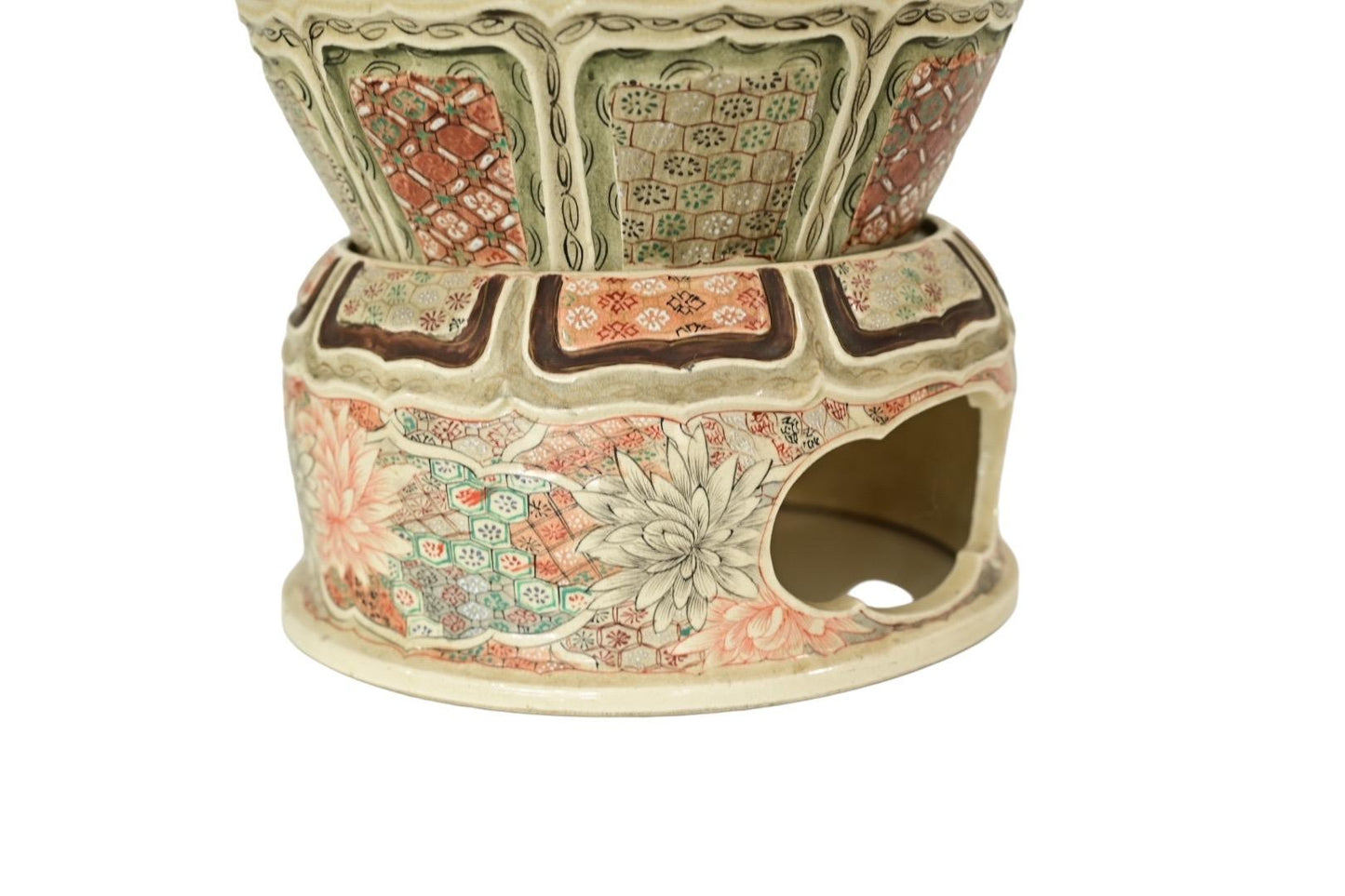 Massive Japanese Meiji Satsuma Temple Jar with ShiShi Lion Finial – Hand-Painted