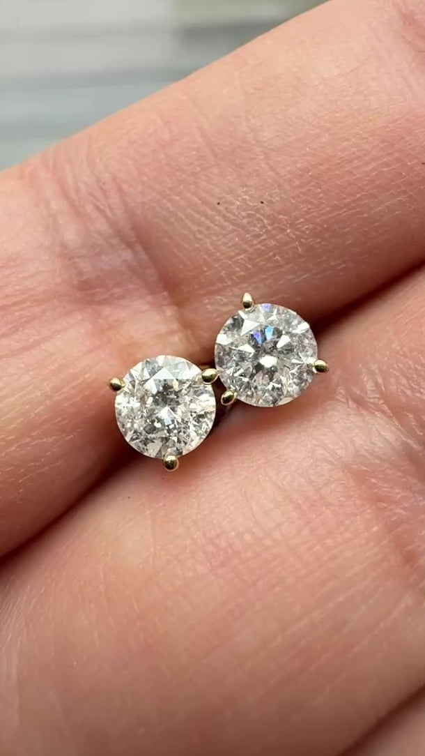 14K Yellow Gold Diamond Stud Earrings – 0.94 Total Carat Weight