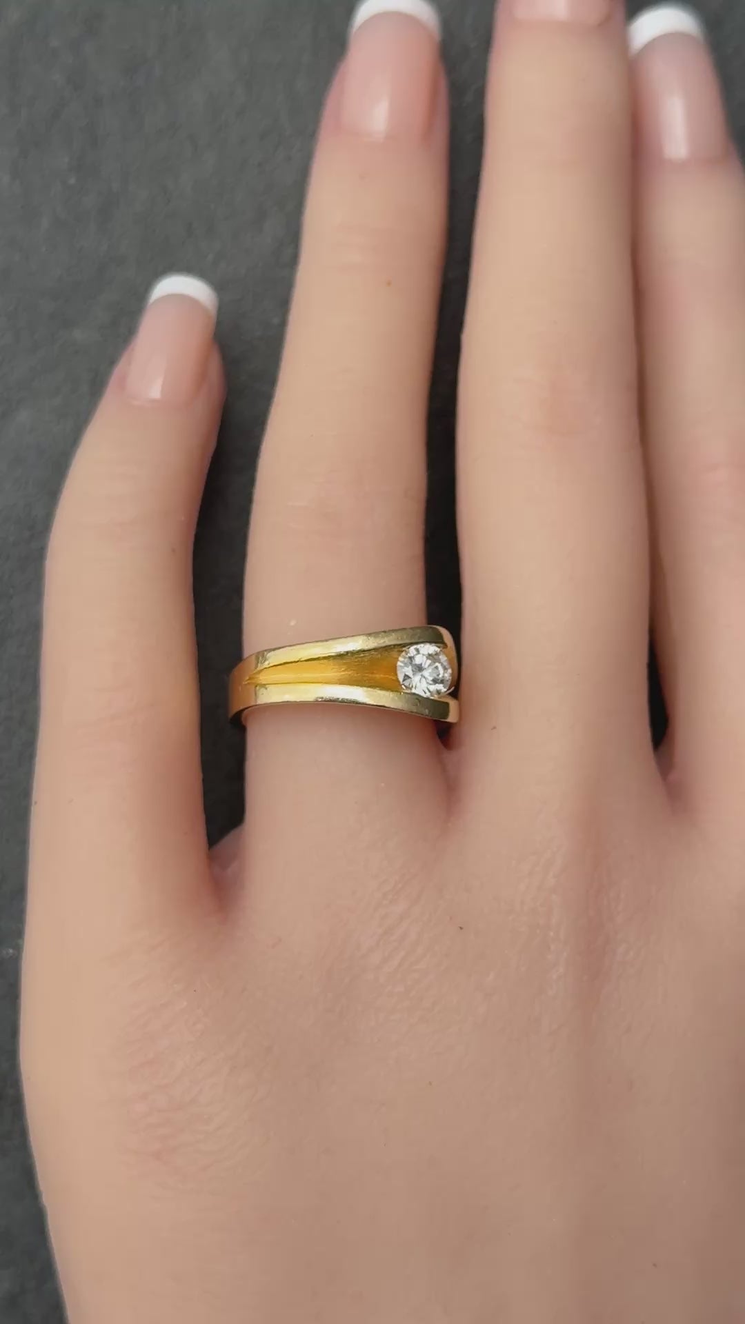 14K Yellow Gold Solitaire Diamond Ring VS Center Diamond IGI Certified Size 6.5