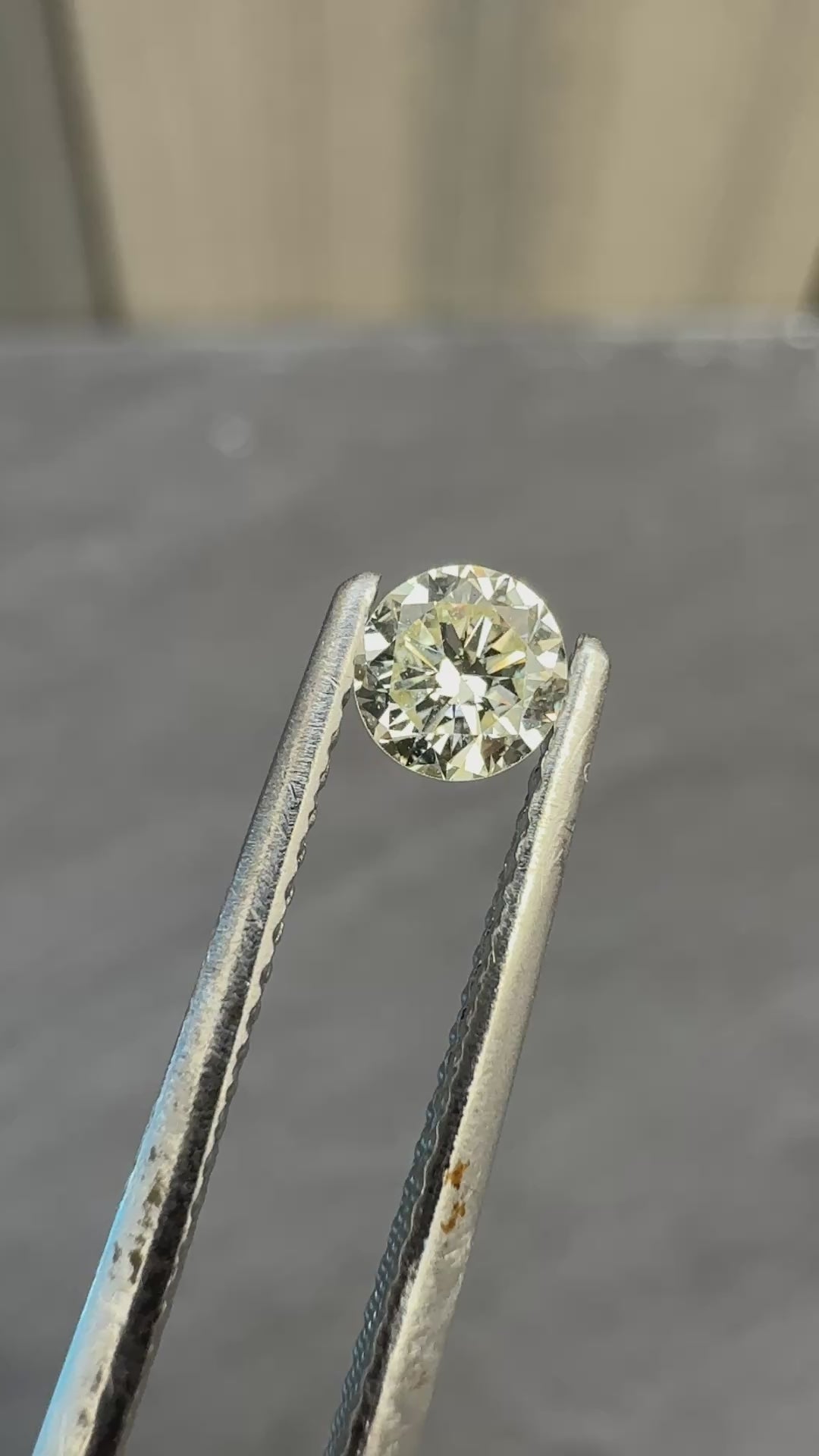 GIA Certified 0.30 Carat Round Brilliant Diamond – VS2 Clarity, L Color