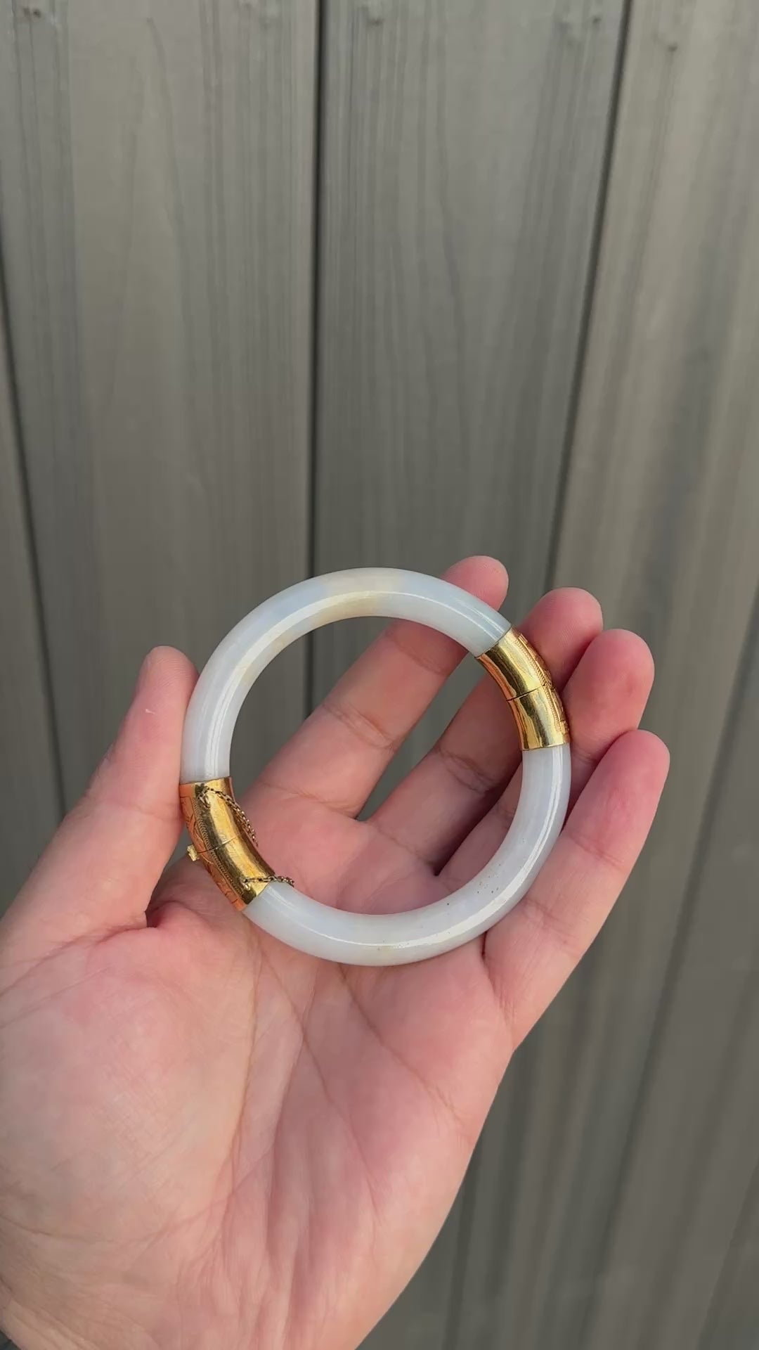 Superb Antique Jade and 14K Gold Hinged Bangle Bracelet