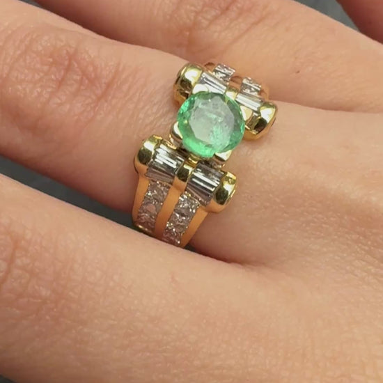14K Yellow Gold Emerald & Diamond Ring – 7.28 Grams, Size 7.25