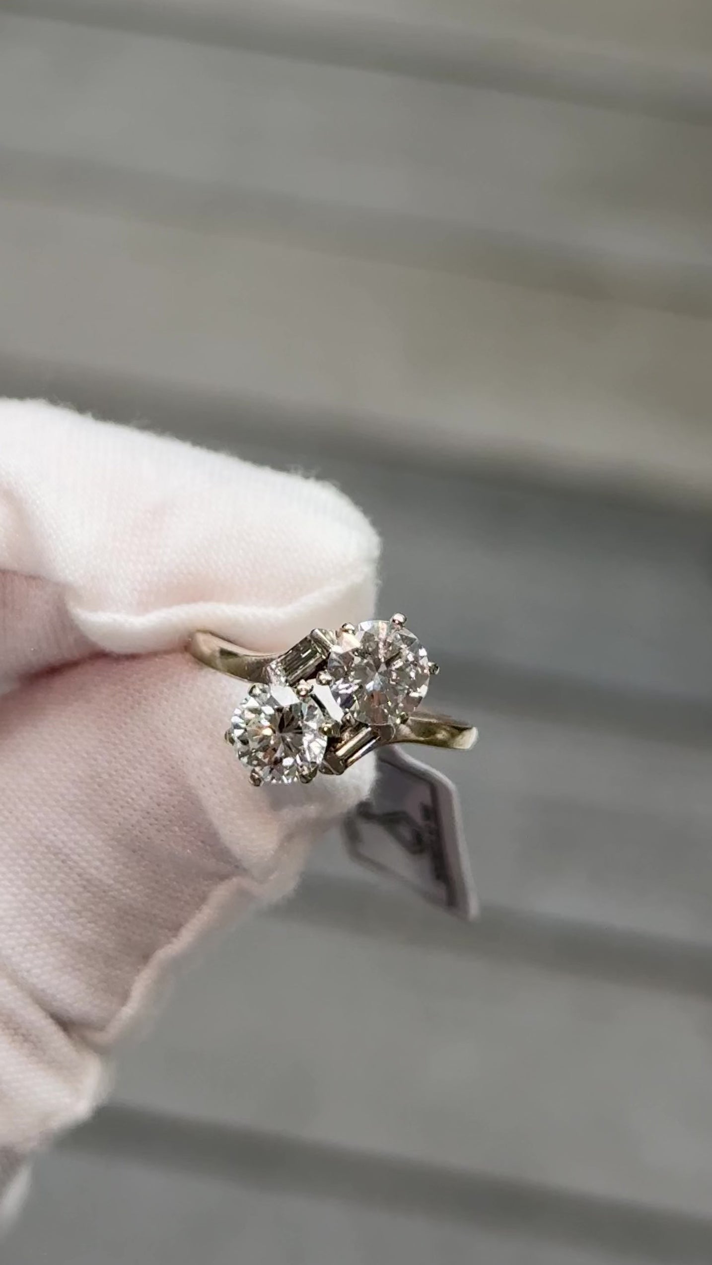 IGI Certified 14K White Gold Toi et Moi Natural Diamond Ring 1.65 CTW Size 5.25