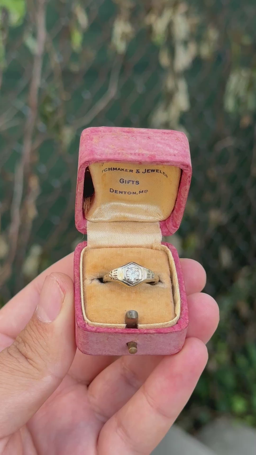 Antique Art Deco 14K White Gold 0.25 CT Round Diamond Ring Size 5.75 IGI Cert.
