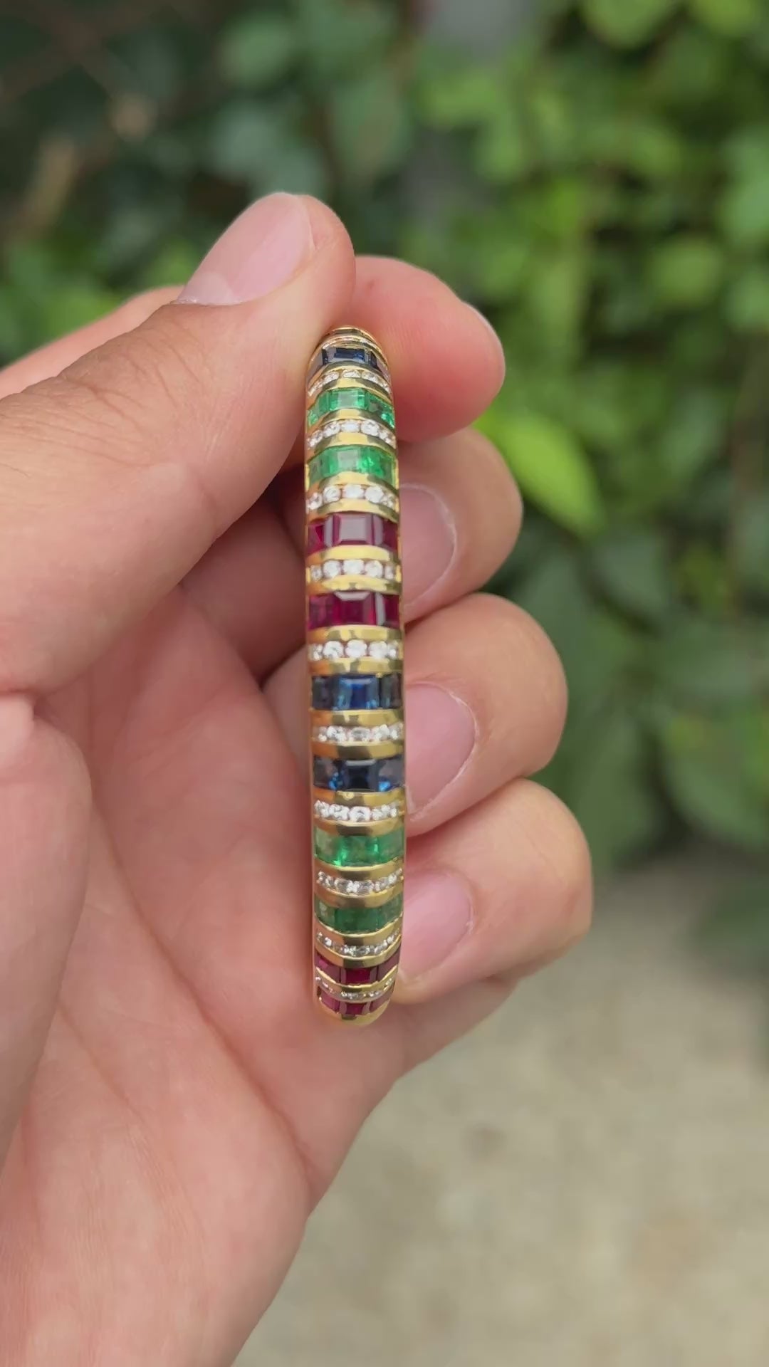 18K Yellow Gold Ruby, Sapphire, Emerald, Diamond Hinged Bangle Bracelet 9.00 TCW