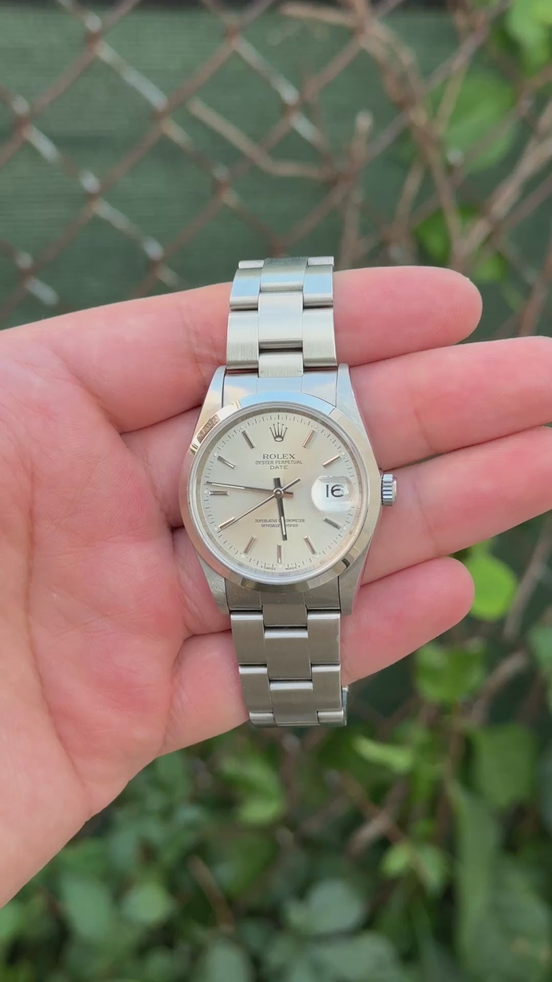 Rolex Oyster Perpetual Date 15200 Silver Dial Stainless Steel - Full Set B+P
