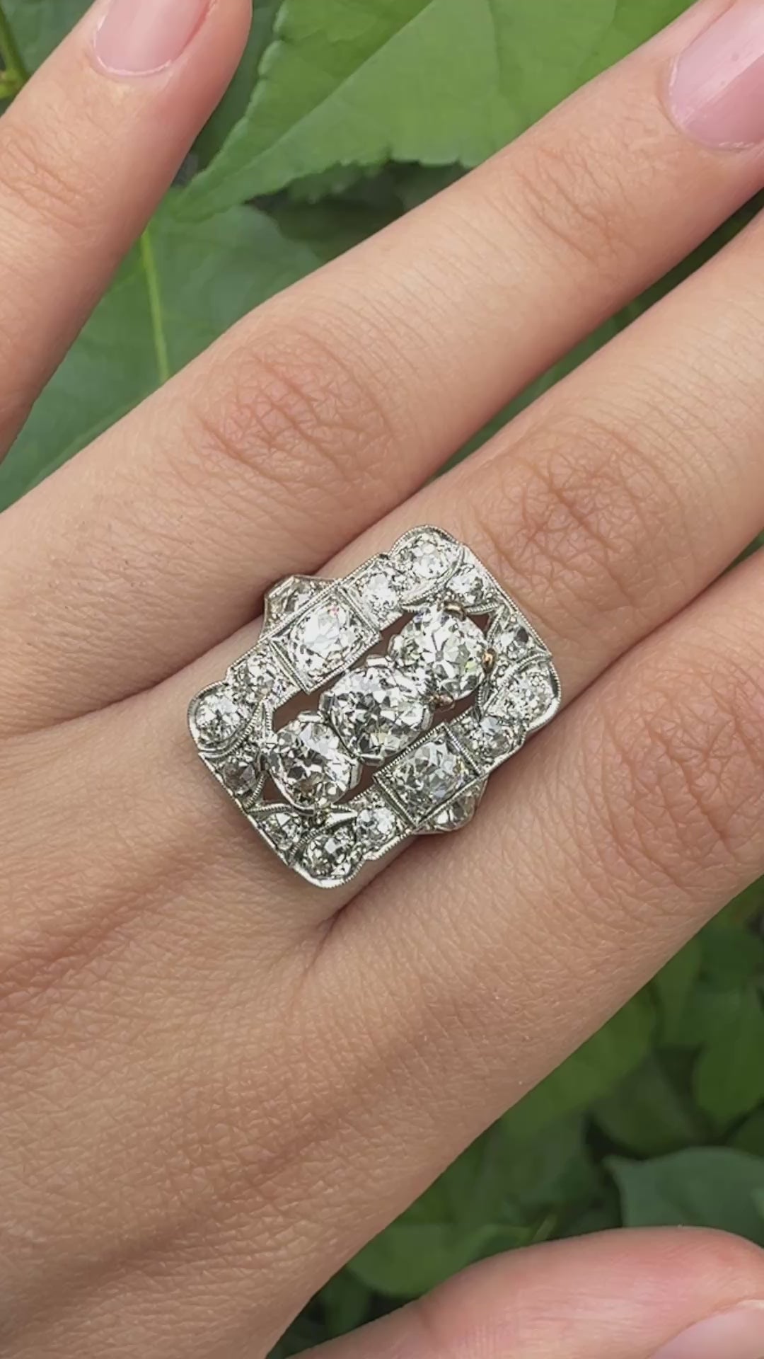 IGI Certified Antique Platinum Art Deco Ring with 4.28 Carats Natural Diamonds