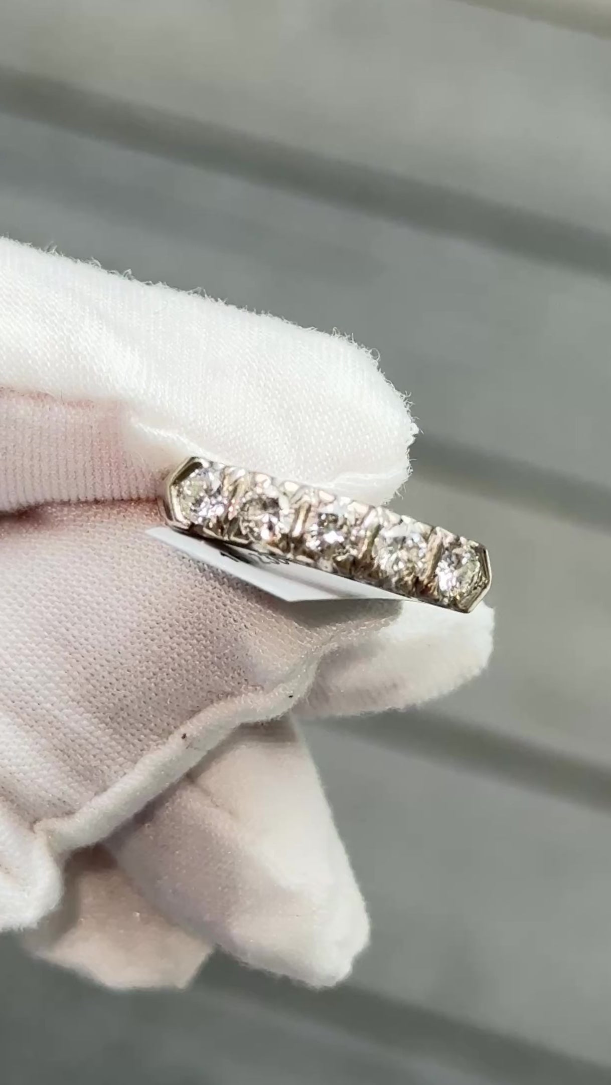 IGI Certified Vintage 14K White Gold Diamond Band Ring 0.88 CT VS Size 8