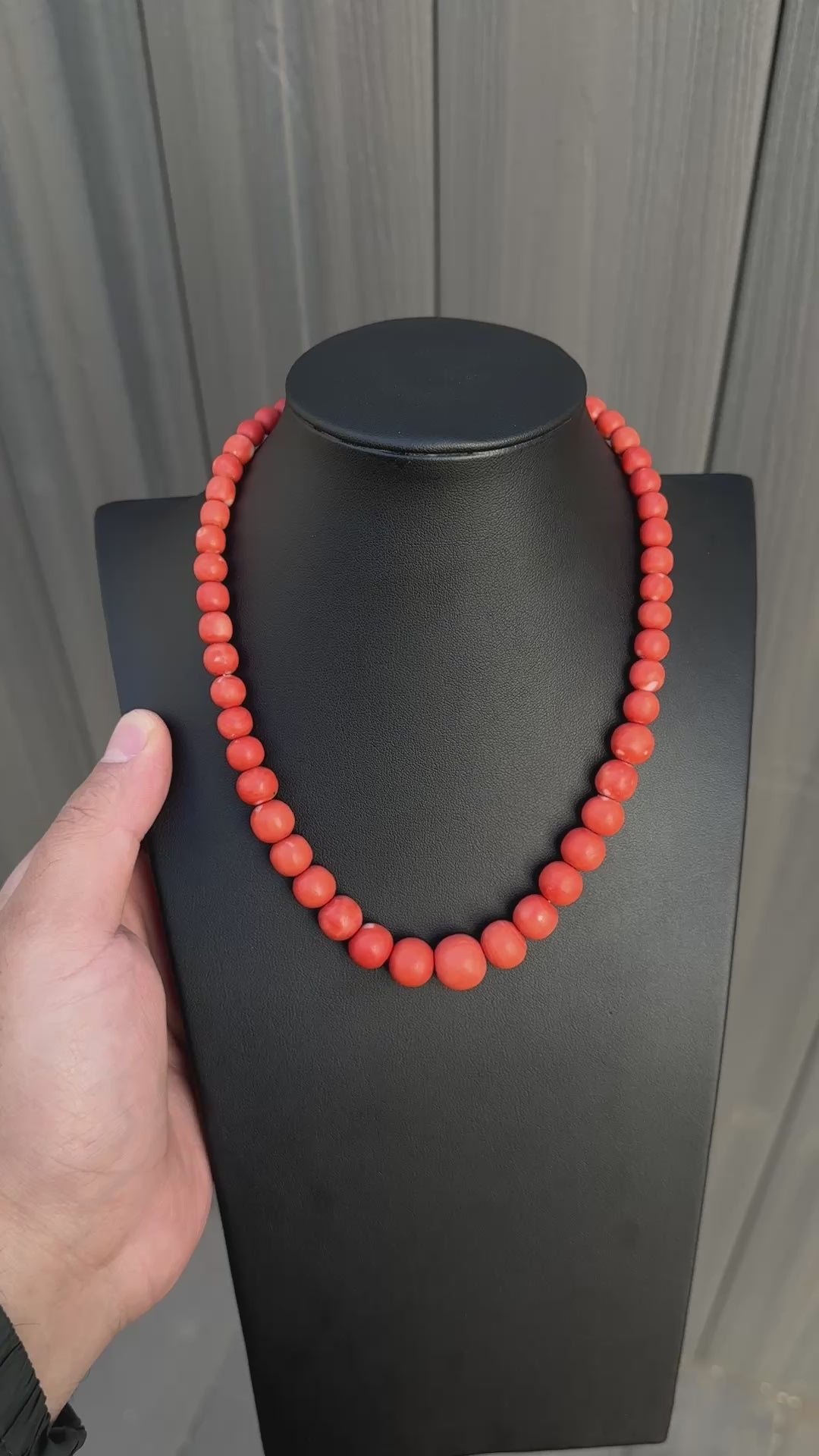 Japanese Momo Coral Bead Necklace with 14K Gold Clasp – 17.5”, 51.15g