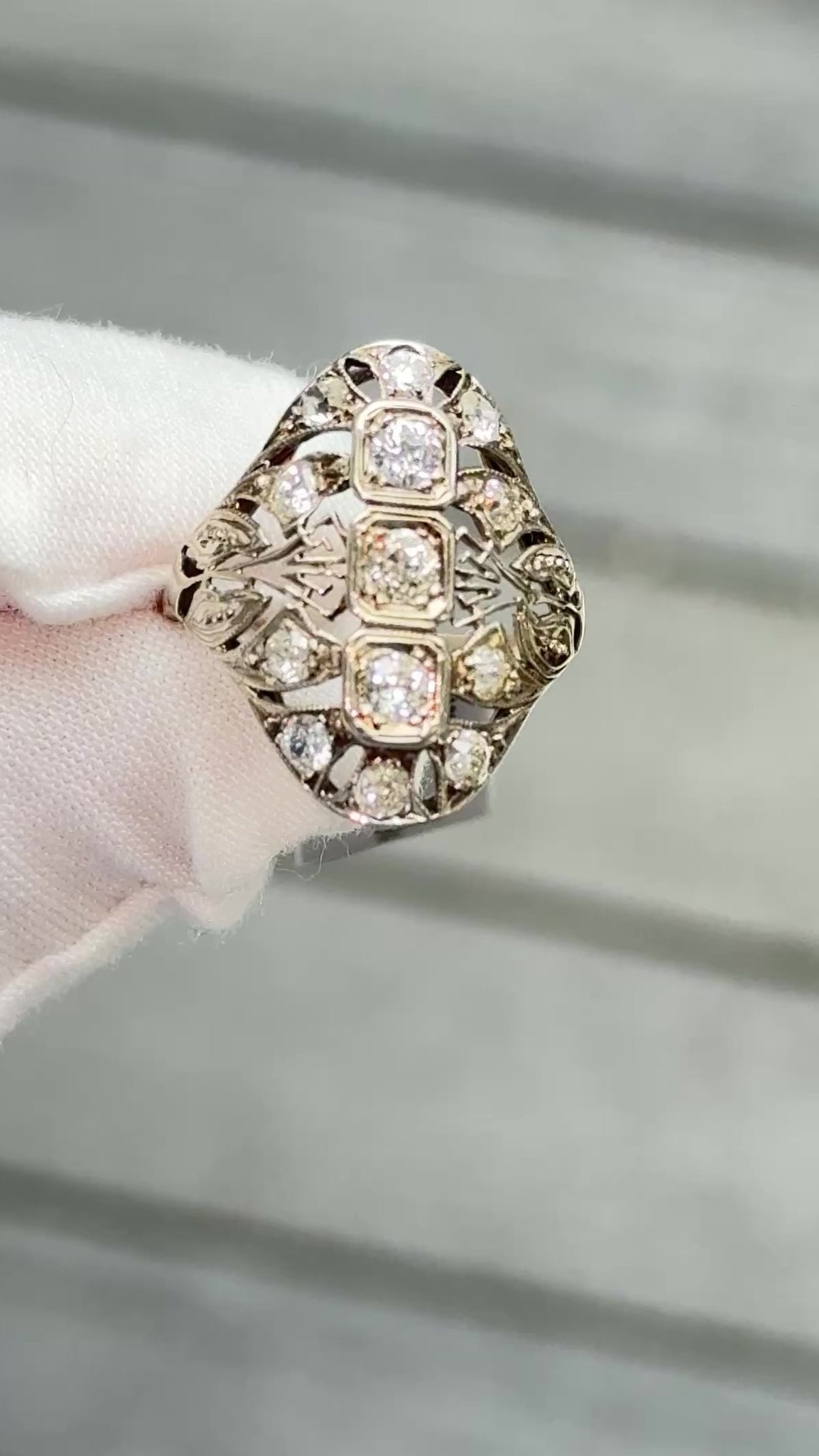 IGI Certified Art Deco 14K White Gold Old Euro & Swiss Cut Diamond Ring 1.05 Ct