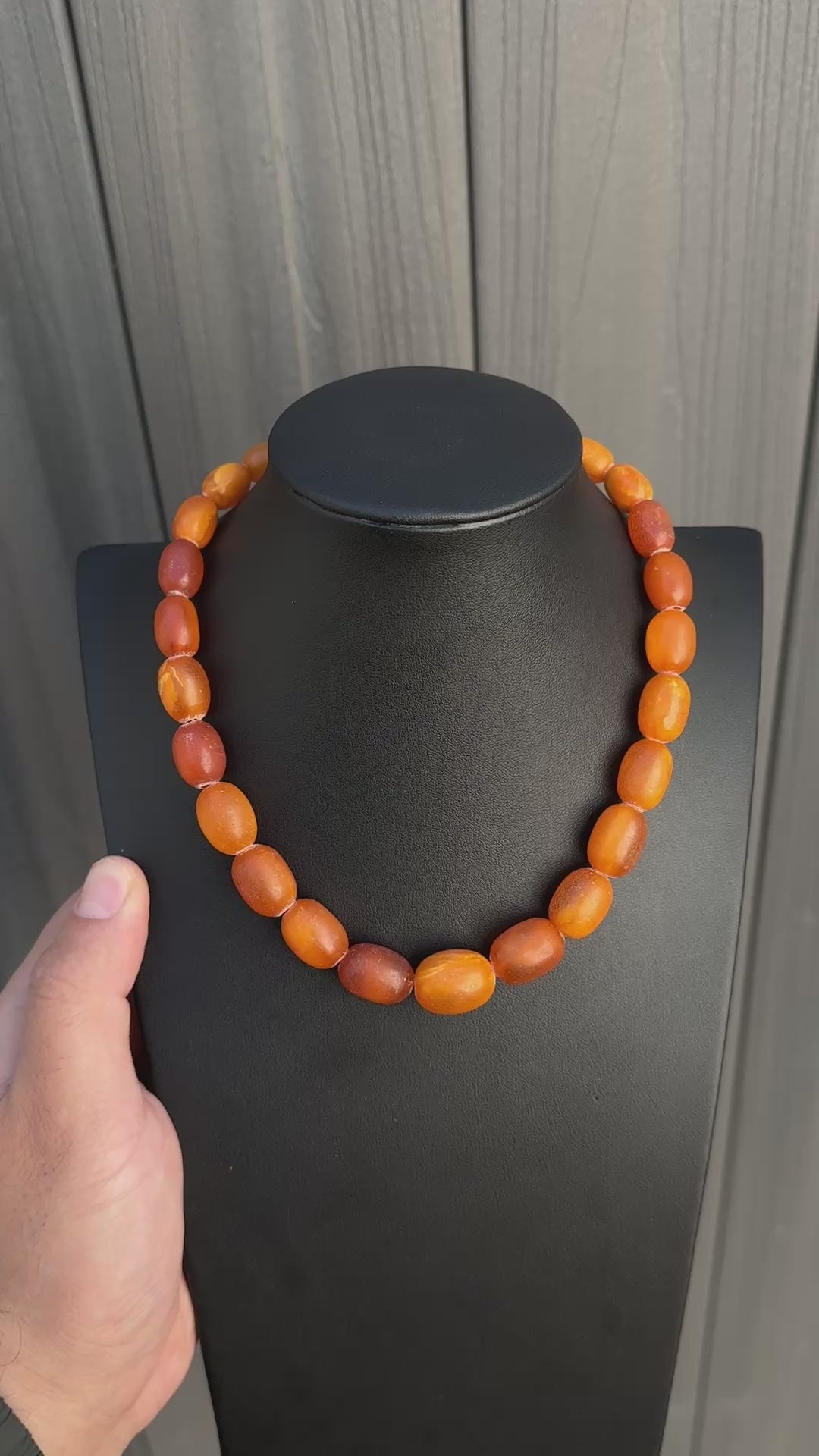 Vintage Baltic Amber Bead Necklace – 16.5”, Graduated Tones 33.52 Grams