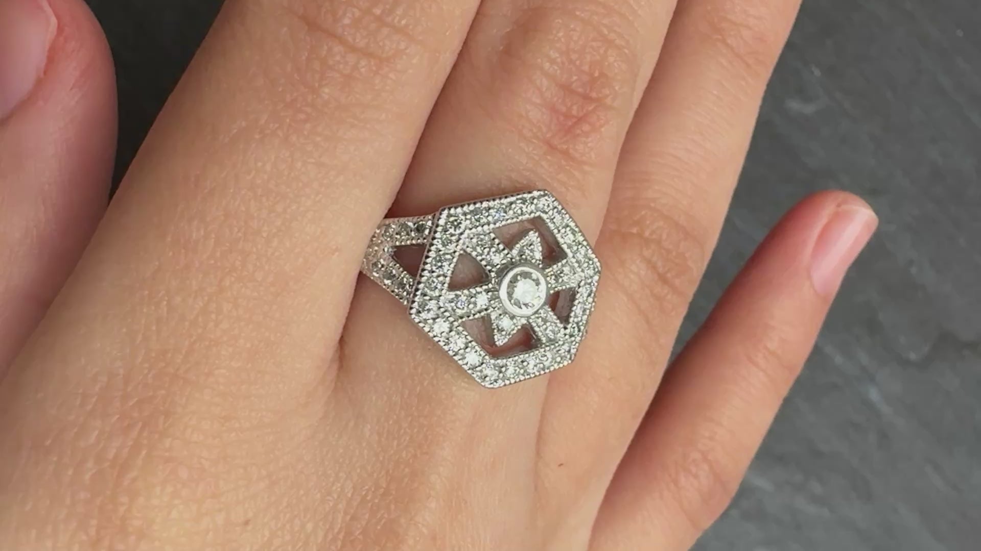 Fabulous 14K White Gold Diamond Ring Size 8 5.61 Grams