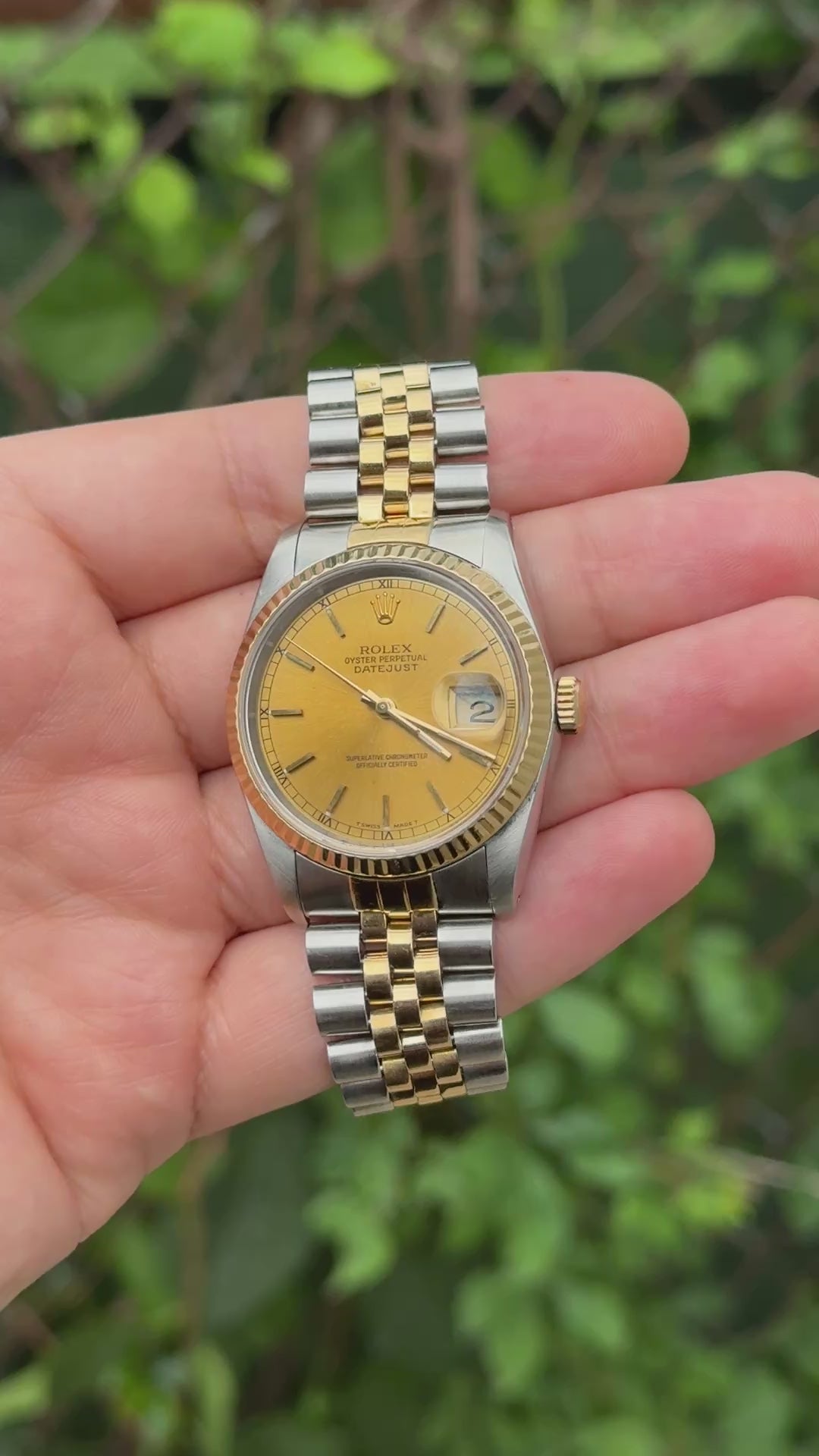 Rolex Datejust 36 Ref. 16233 Two-Tone 18k Gold SS Champagne Stick Dial L Series