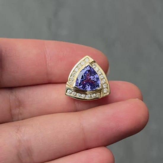 IGI Certified 14K White  Yellow Gold Pendant 5.25ct Amethyst  0.15ct Diamond