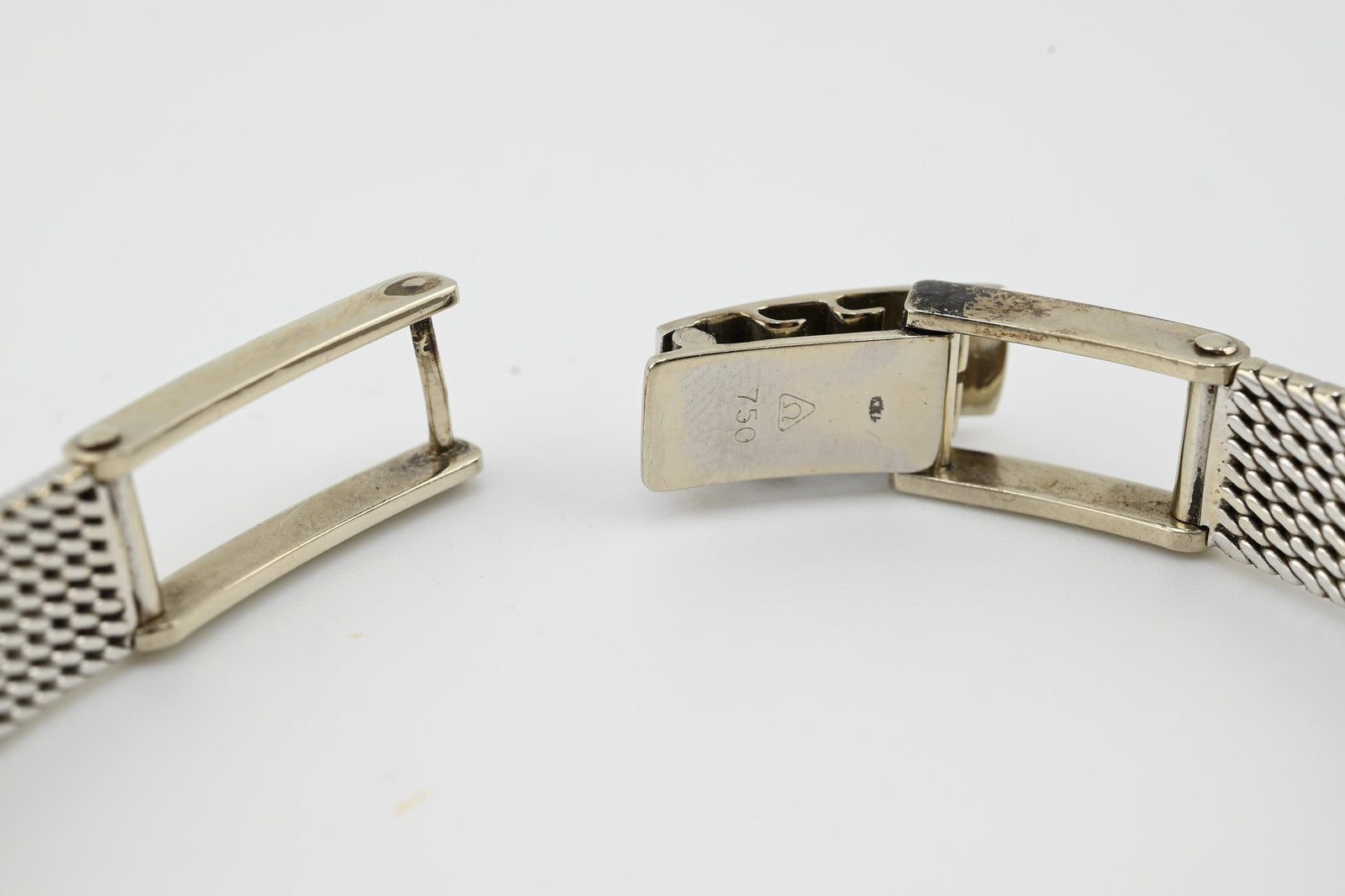Vintage Omega 18K White Gold Ladies Diamond Dress Watch
